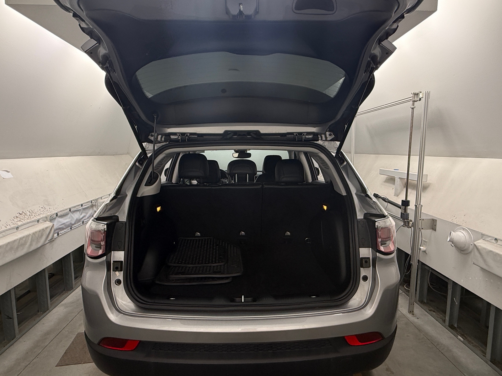 Thumbnail: 2022 Jeep Compass - 7