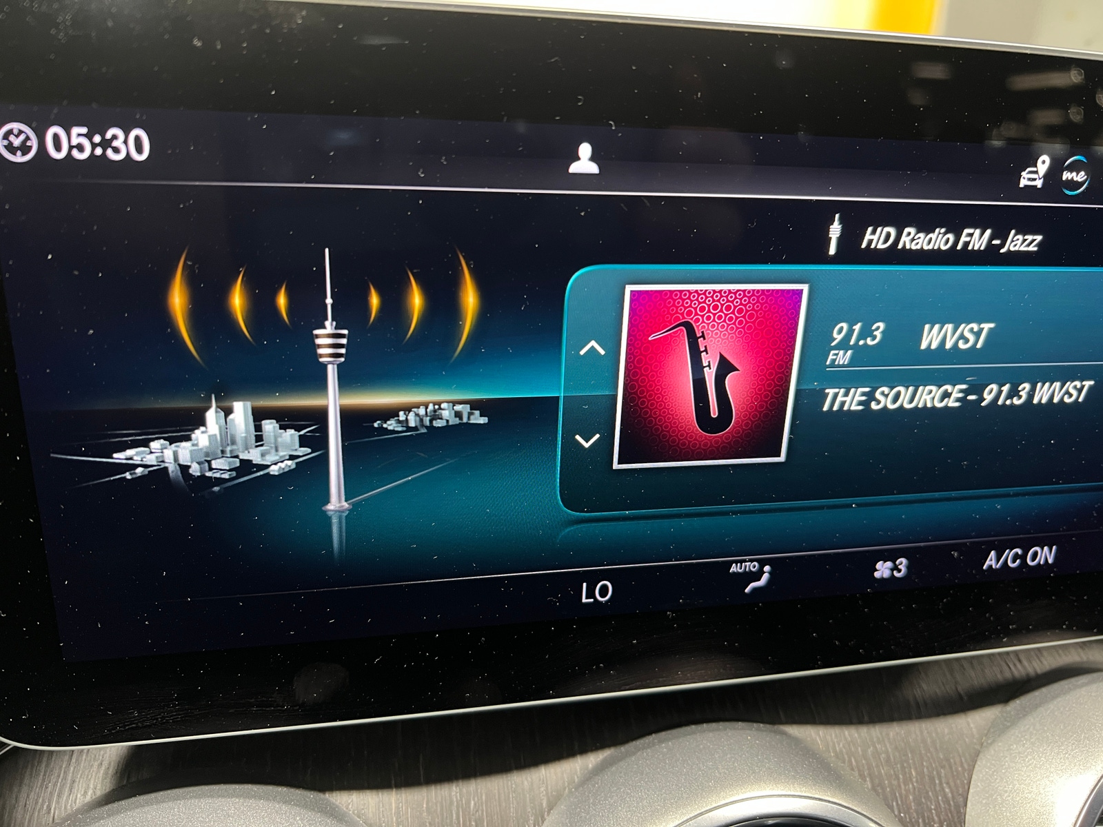 Thumbnail: 2020 Mercedes-Benz C-Class - 2