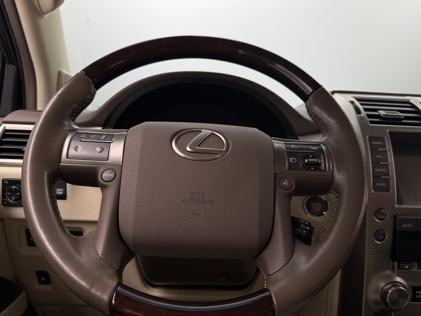 Thumbnail: 2019 Lexus GX - 4