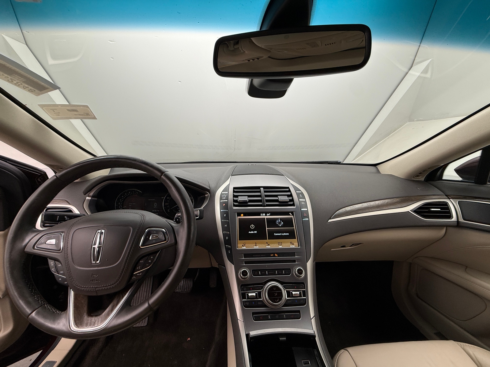 Thumbnail: 2017 Lincoln MKZ - 2