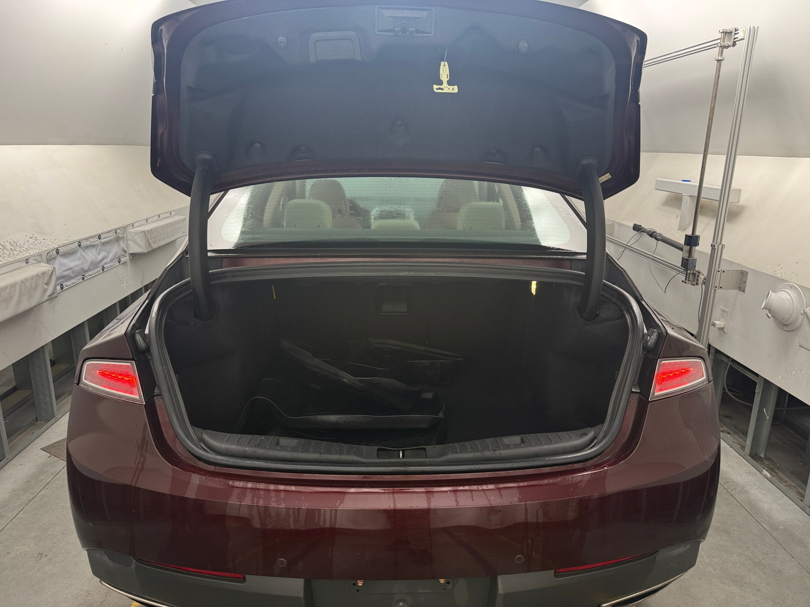 Thumbnail: 2017 Lincoln MKZ - 6