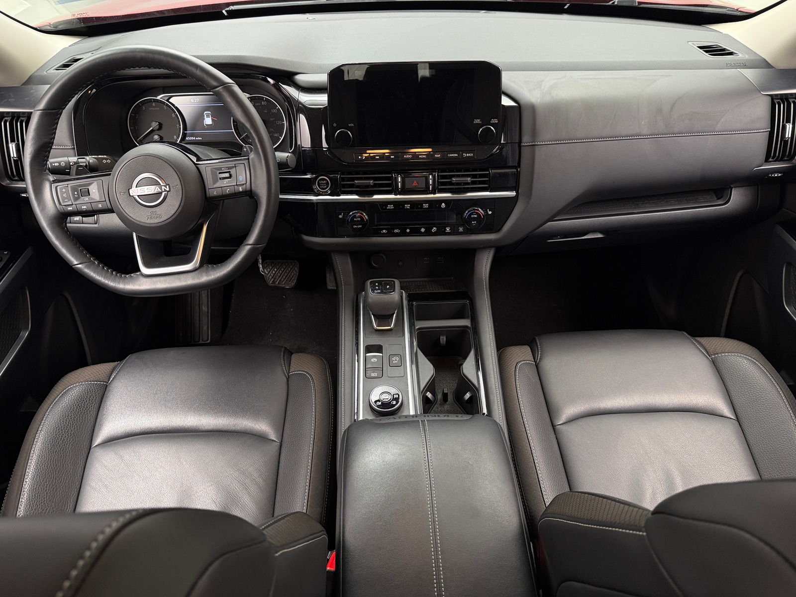 Thumbnail: 2023 Nissan Pathfinder - 2