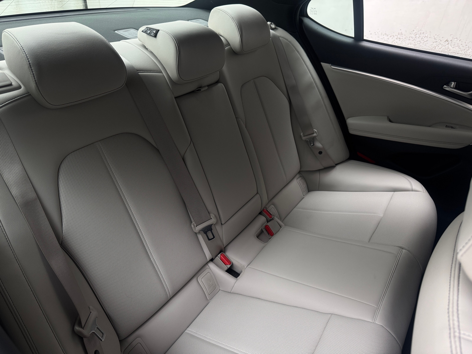 Thumbnail: 2025 Genesis G70 - 5