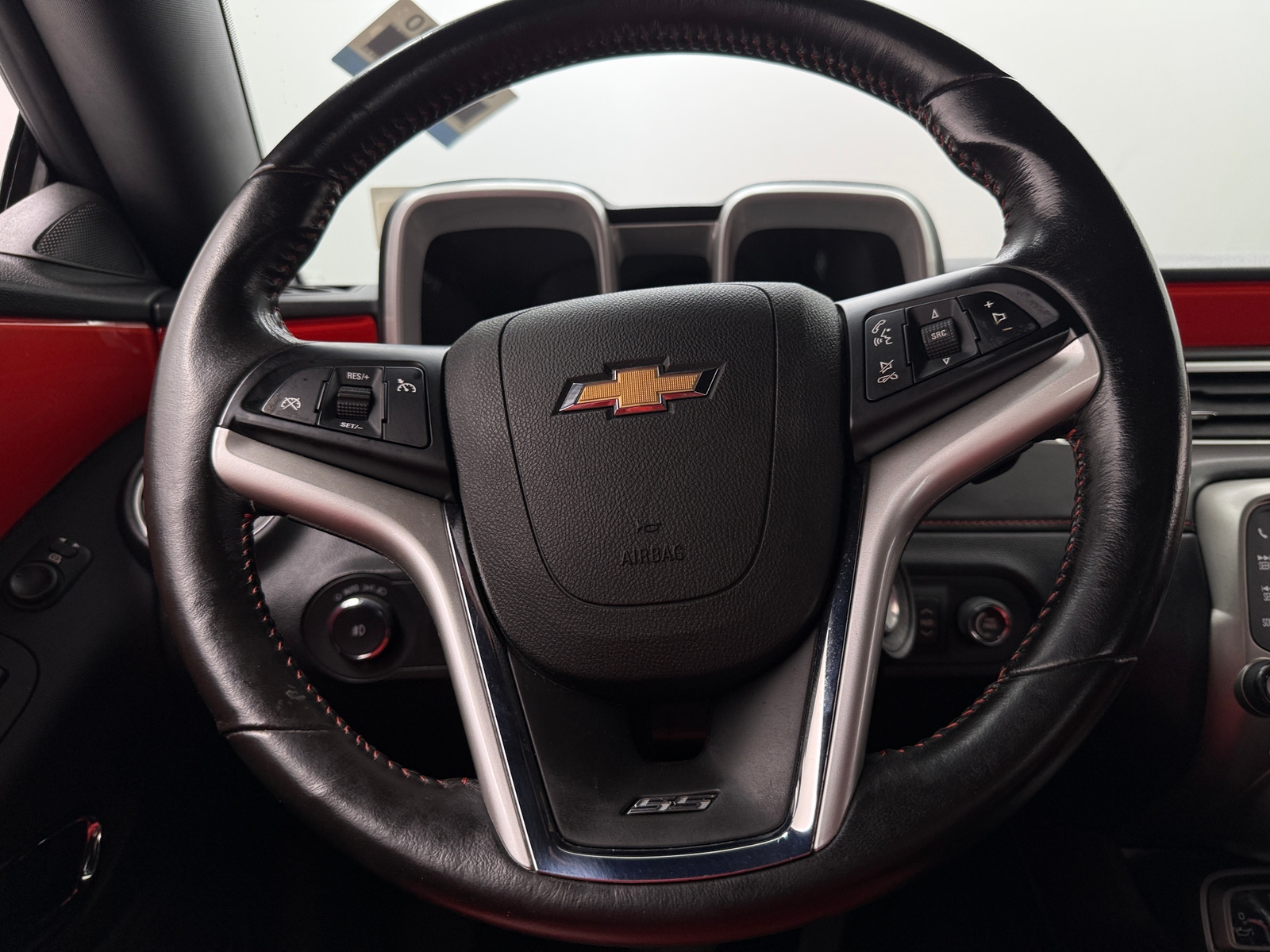 Thumbnail: 2015 Chevrolet Camaro - 3