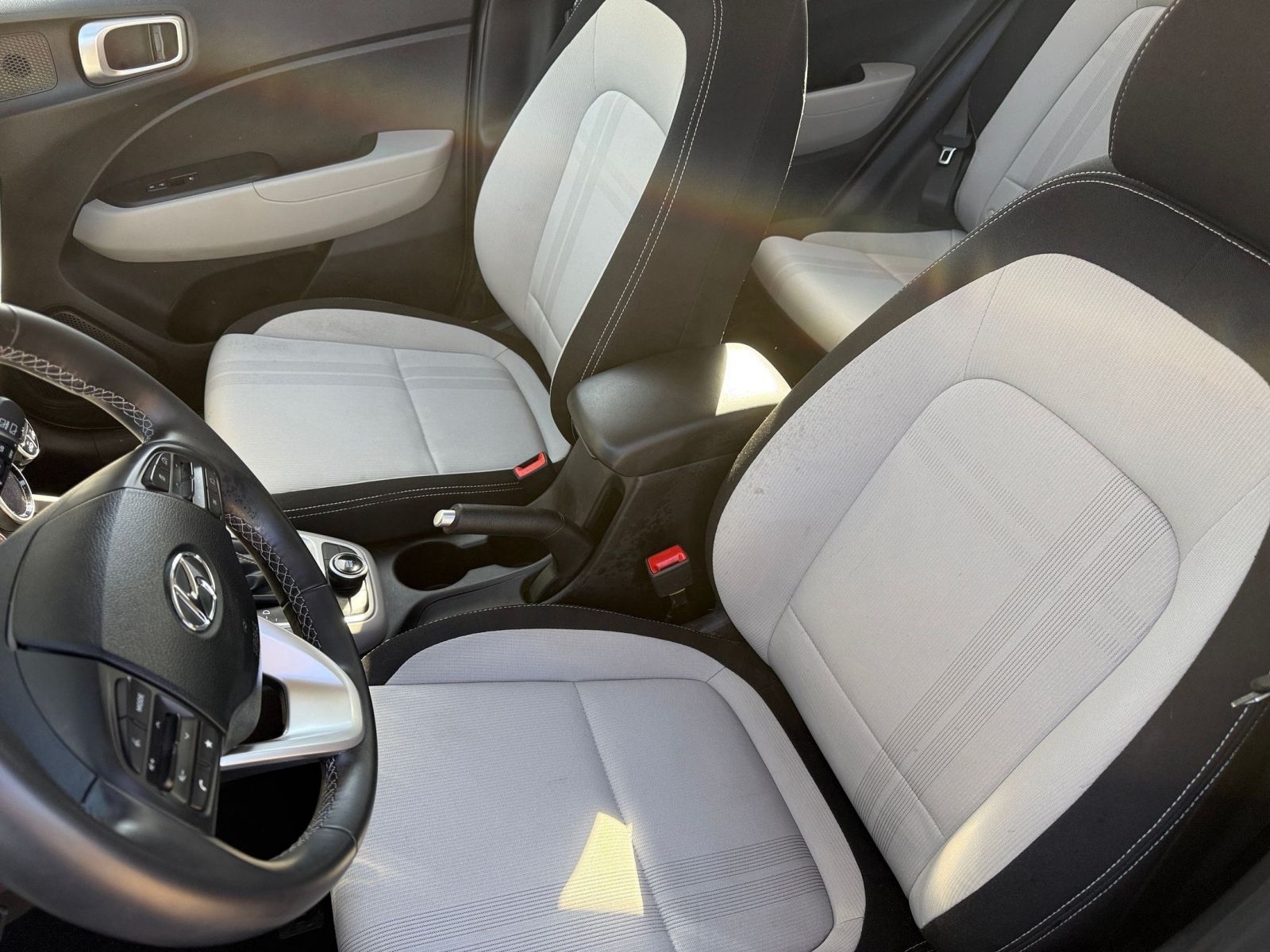 Thumbnail: 2025 Hyundai Venue - 2