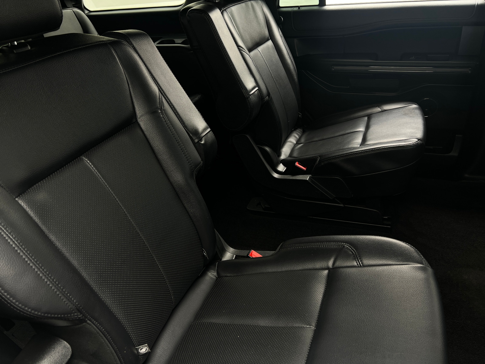 Thumbnail: 2021 Ford Expedition - 6