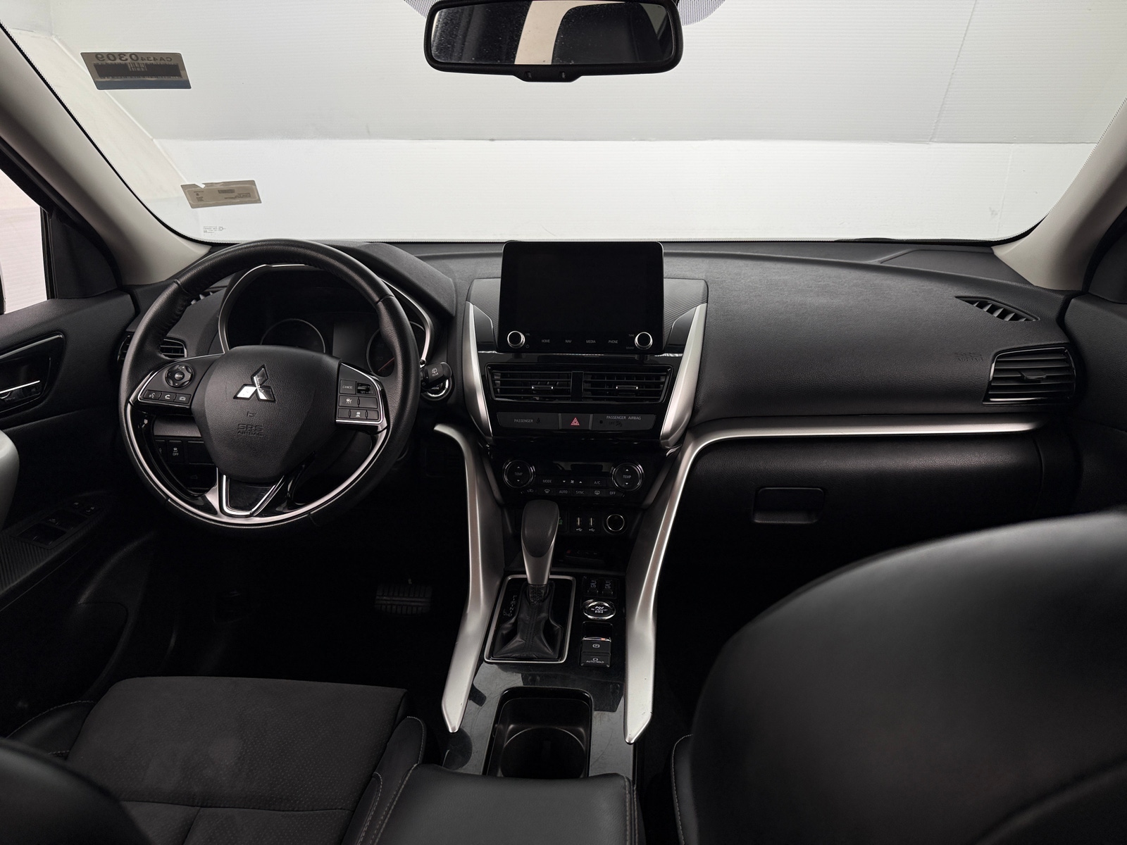 Thumbnail: 2024 Mitsubishi Eclipse Cross - 3