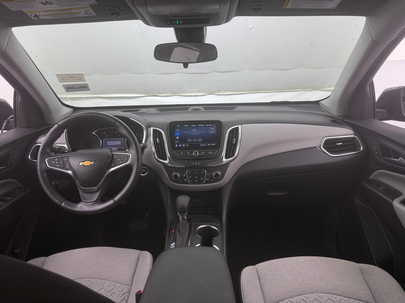 Thumbnail: 2022 Chevrolet Equinox - 3