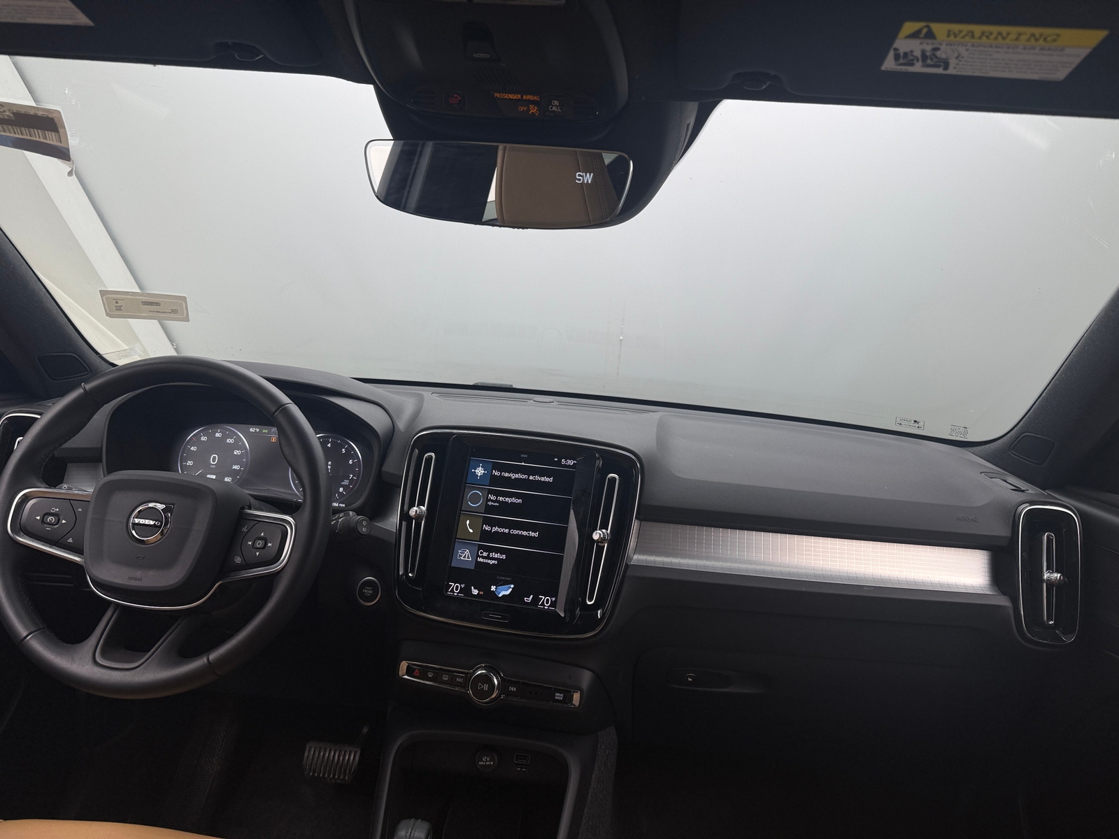 Thumbnail: 2020 Volvo XC40 - 2