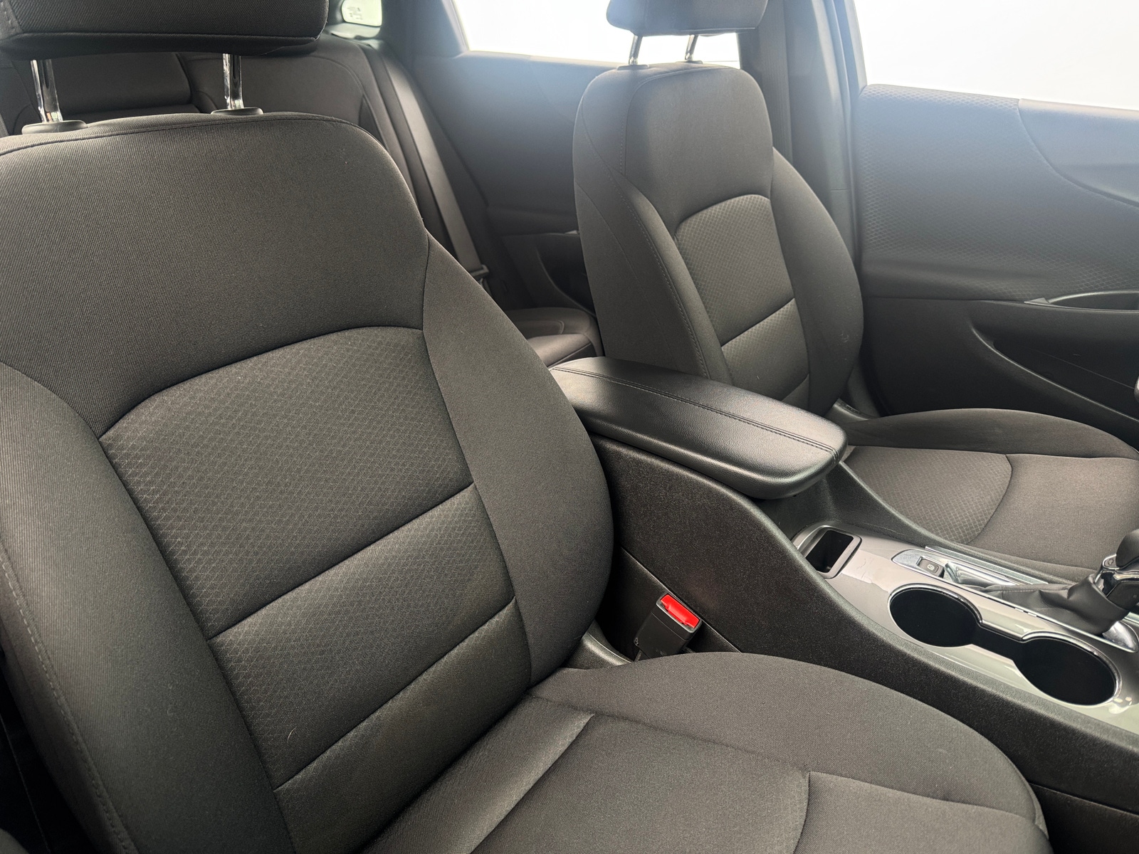 Thumbnail: 2024 Chevrolet Malibu - 2