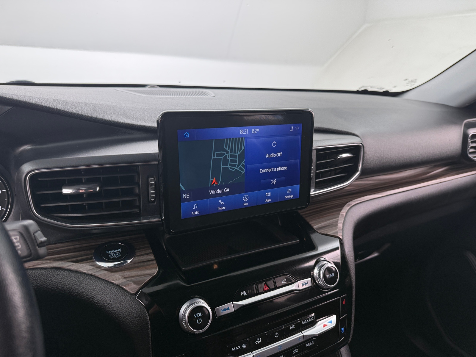 Thumbnail: 2022 Ford Explorer - 3