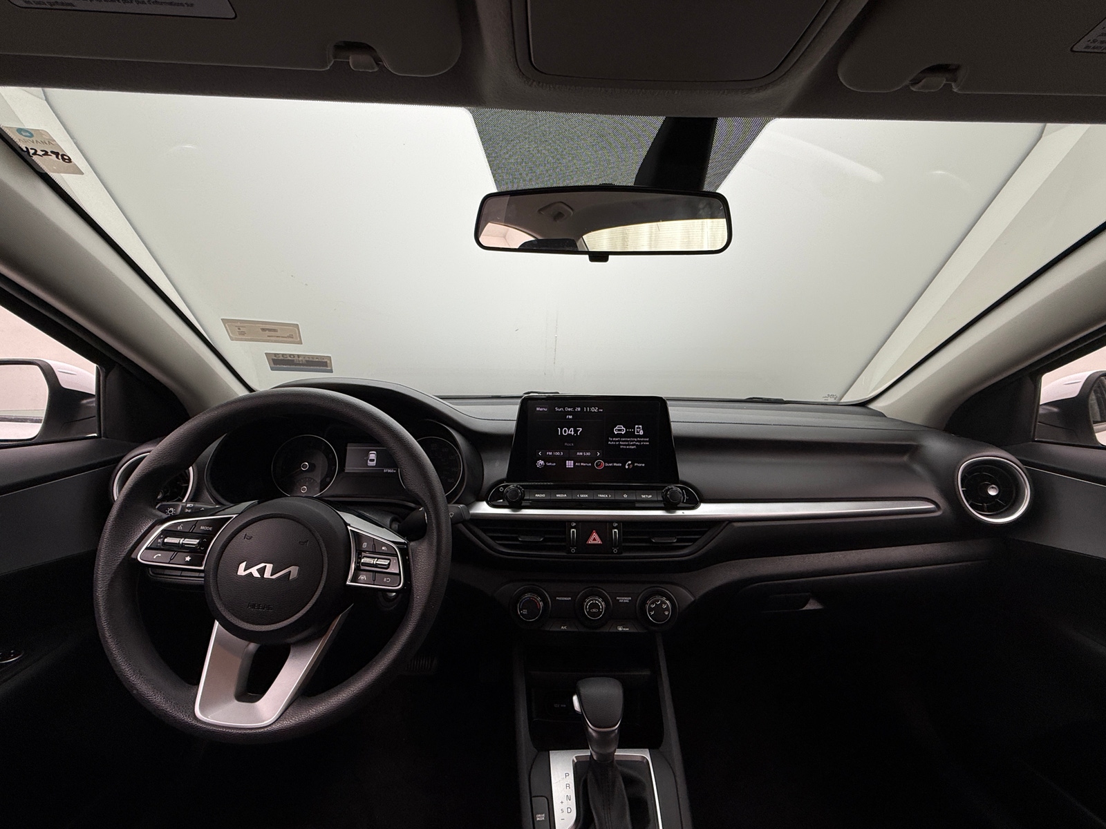 Thumbnail: 2024 Kia Forte - 3