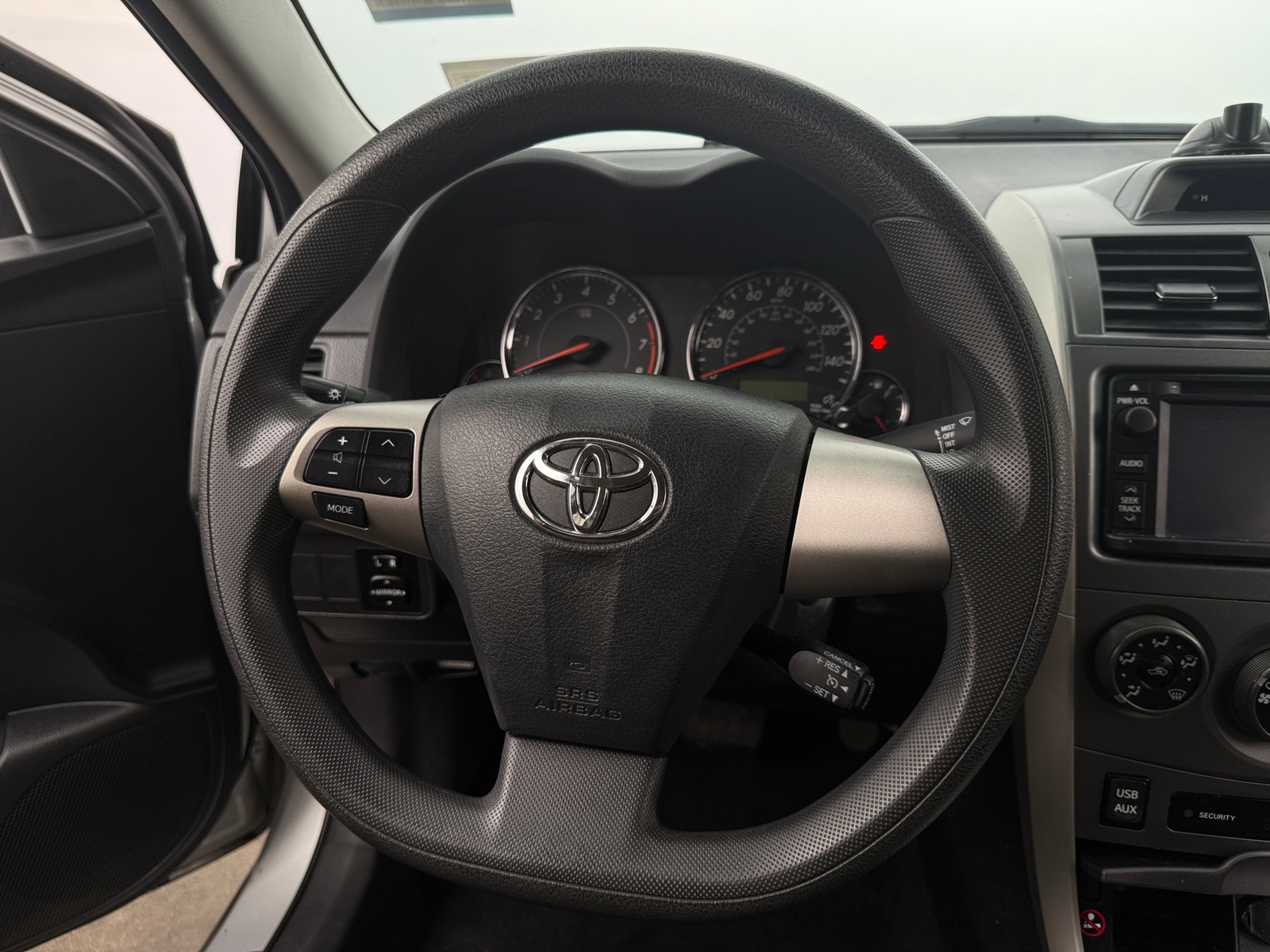 Thumbnail: 2013 Toyota Corolla - 5