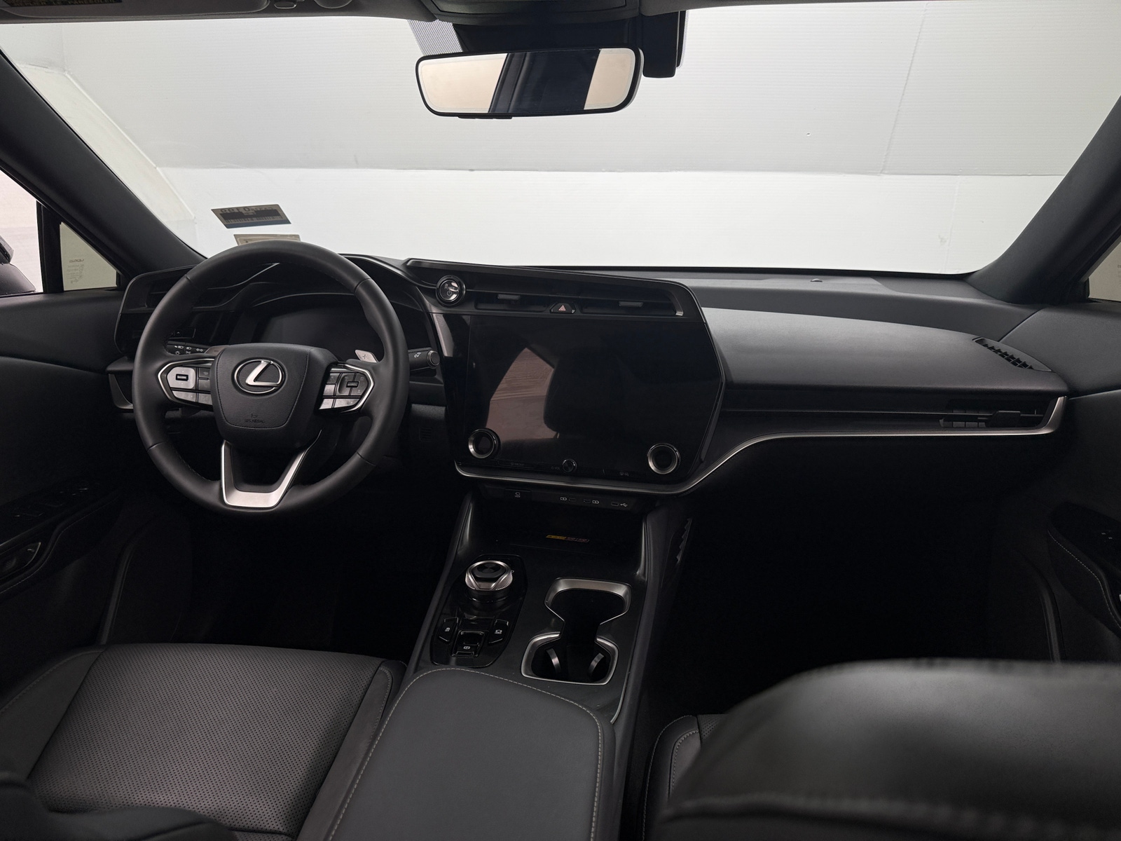 Thumbnail: 2024 Lexus RZ - 3