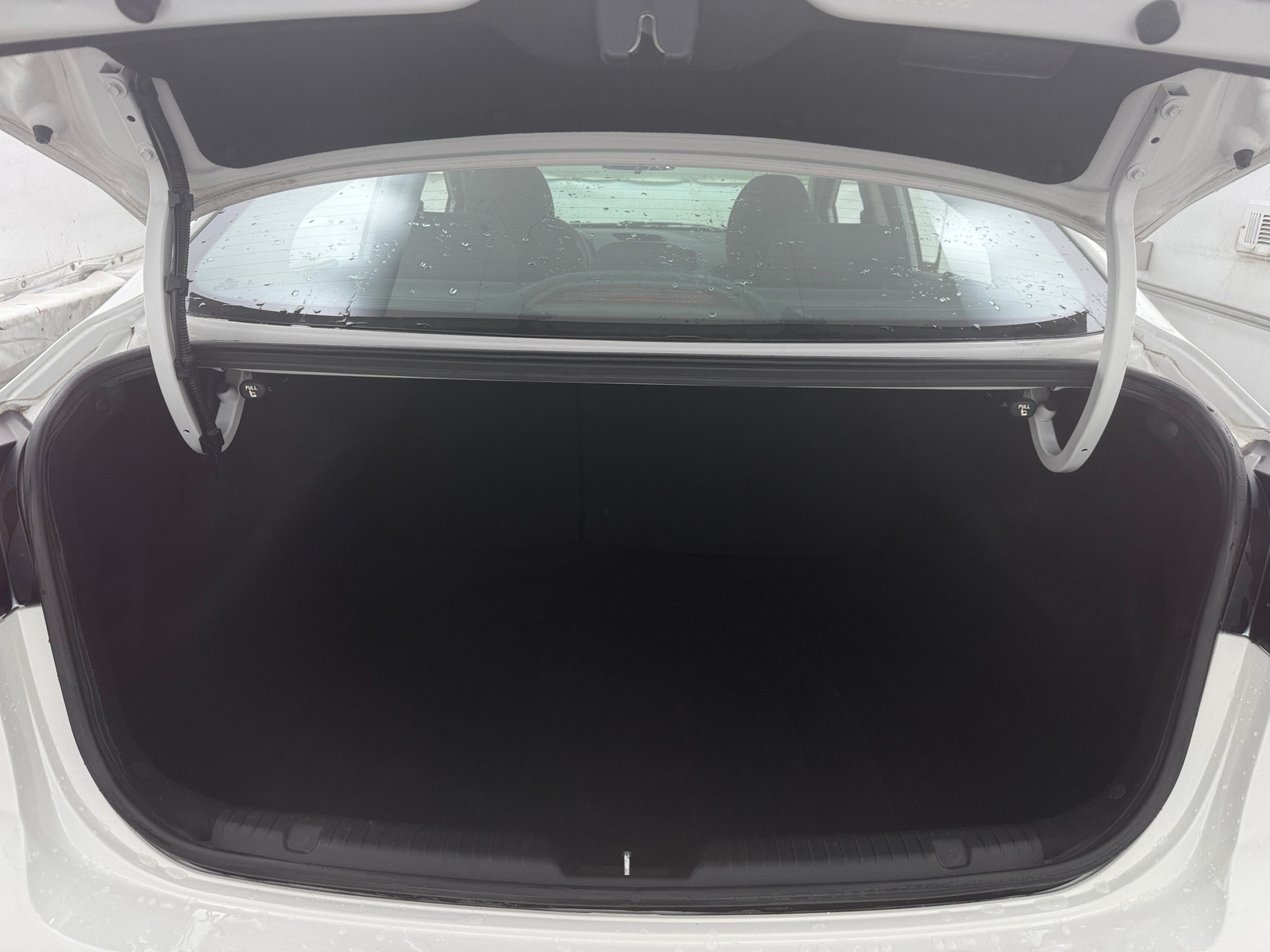 Thumbnail: 2017 Kia Forte - 7