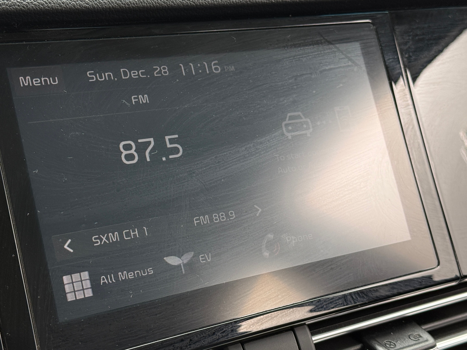 Thumbnail: 2021 Kia Niro - 3