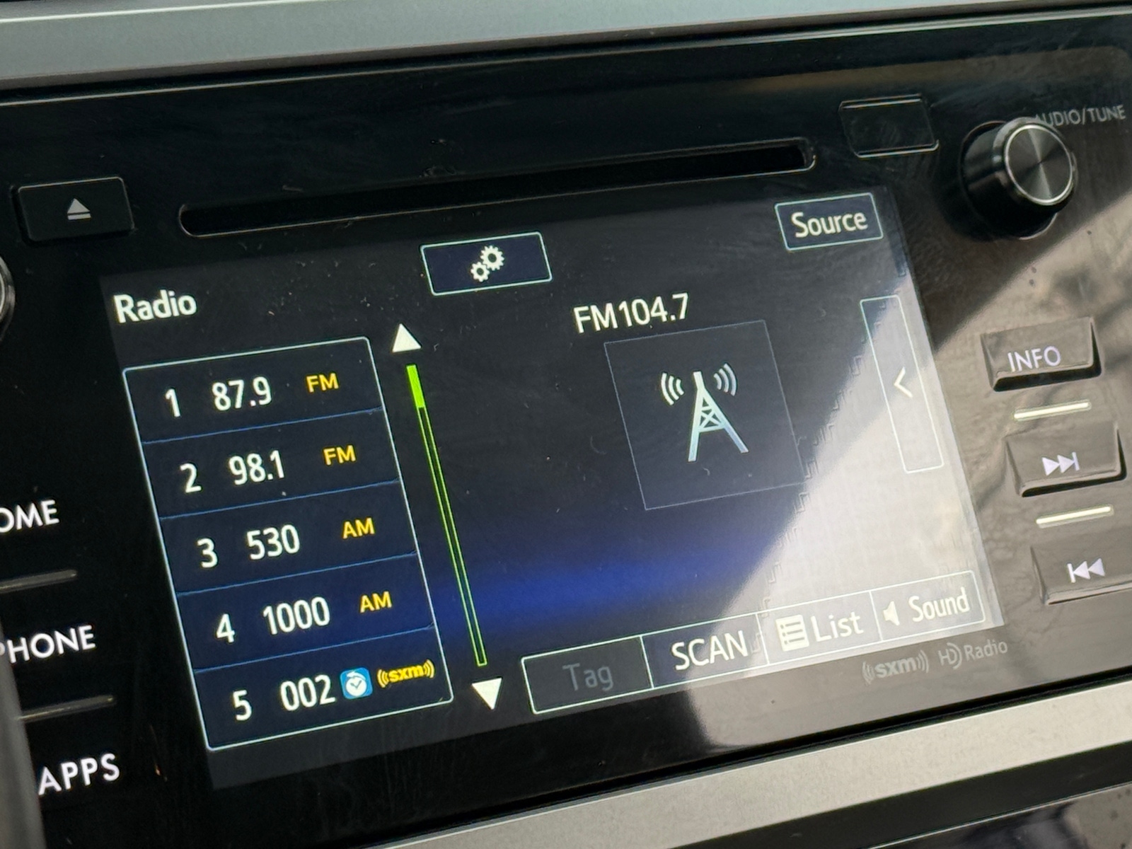 Thumbnail: 2017 Subaru Legacy - 4