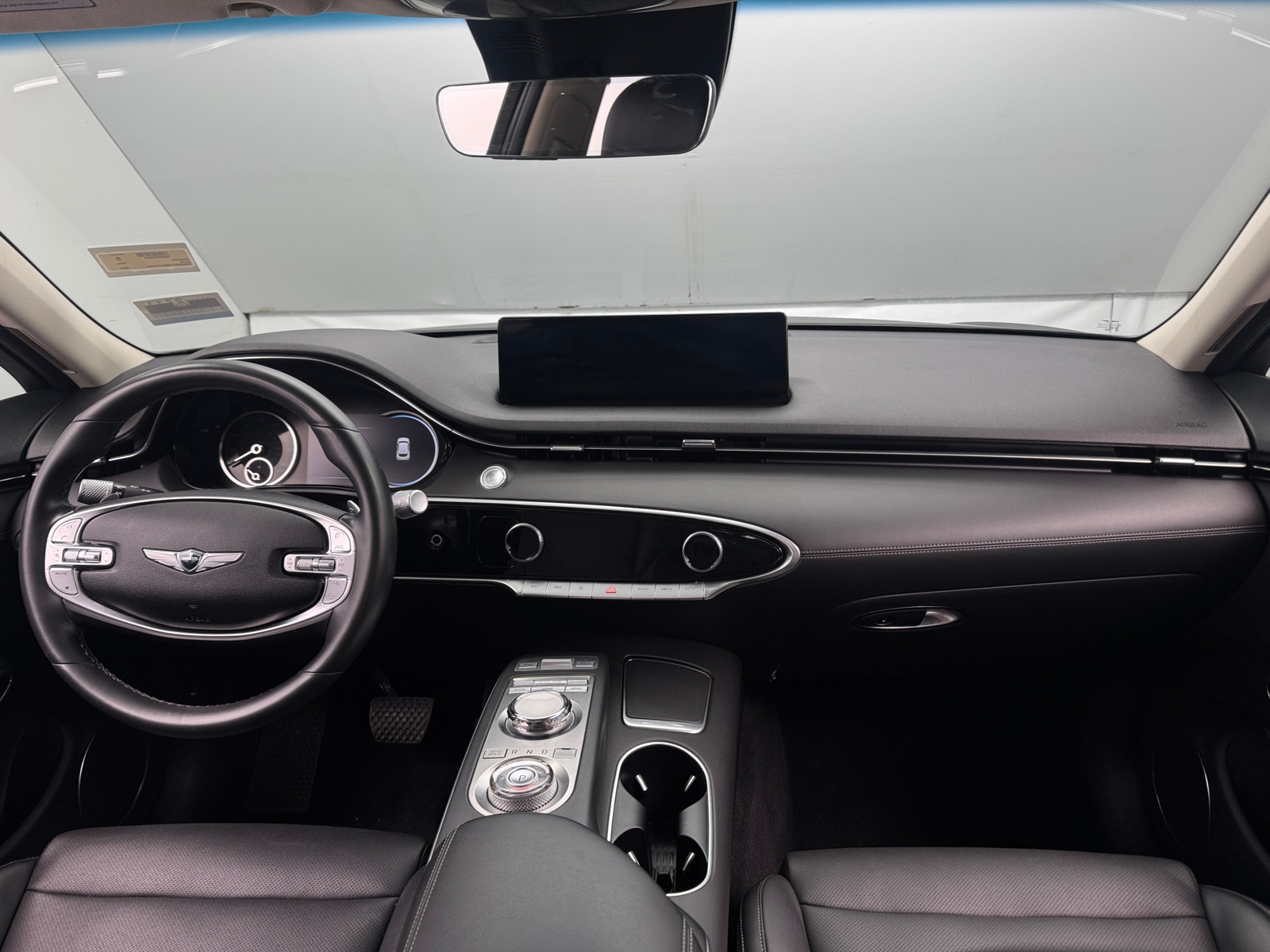 Thumbnail: 2025 Genesis GV70 - 2