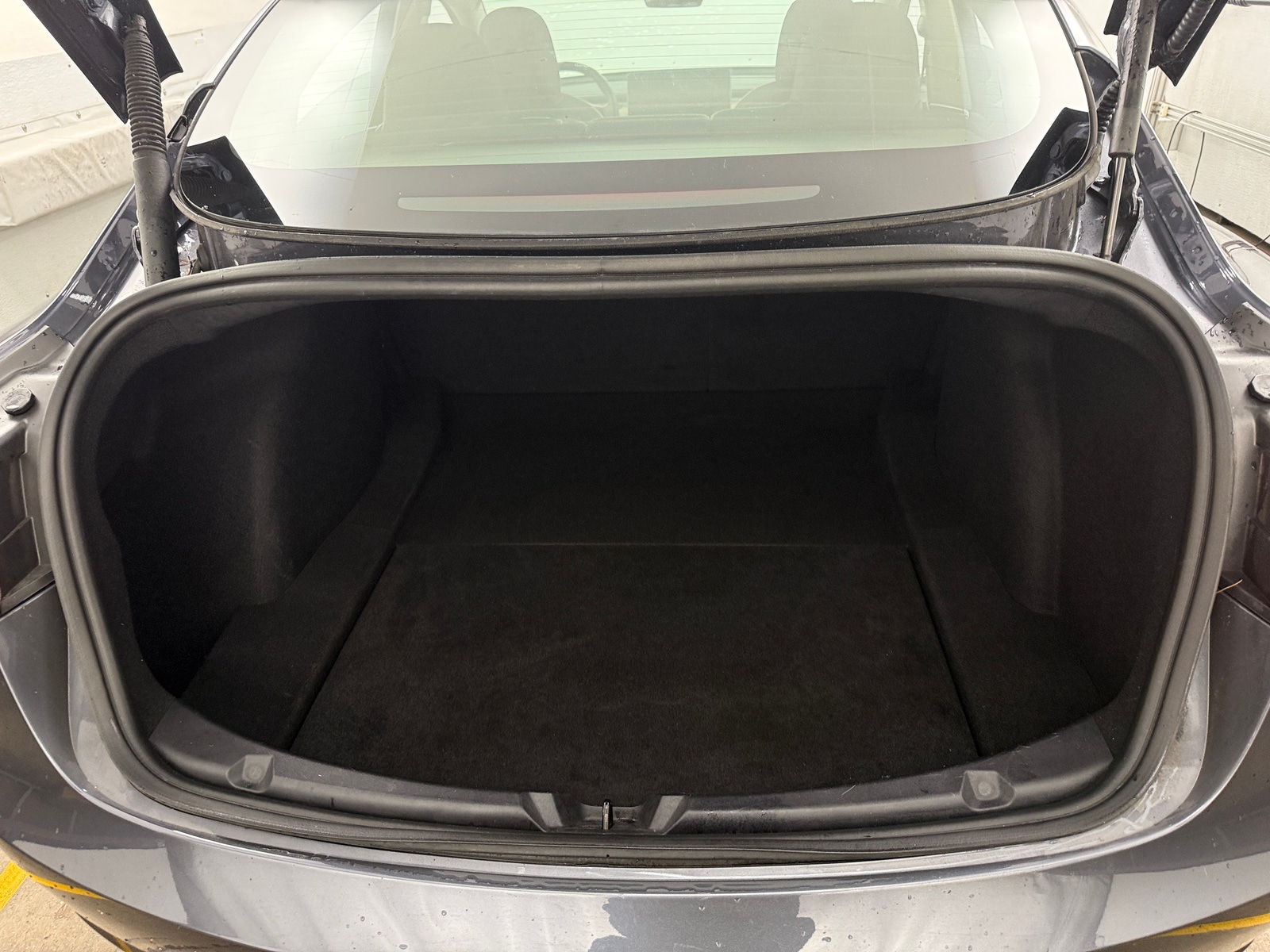 Thumbnail: 2023 Tesla Model 3 - 6