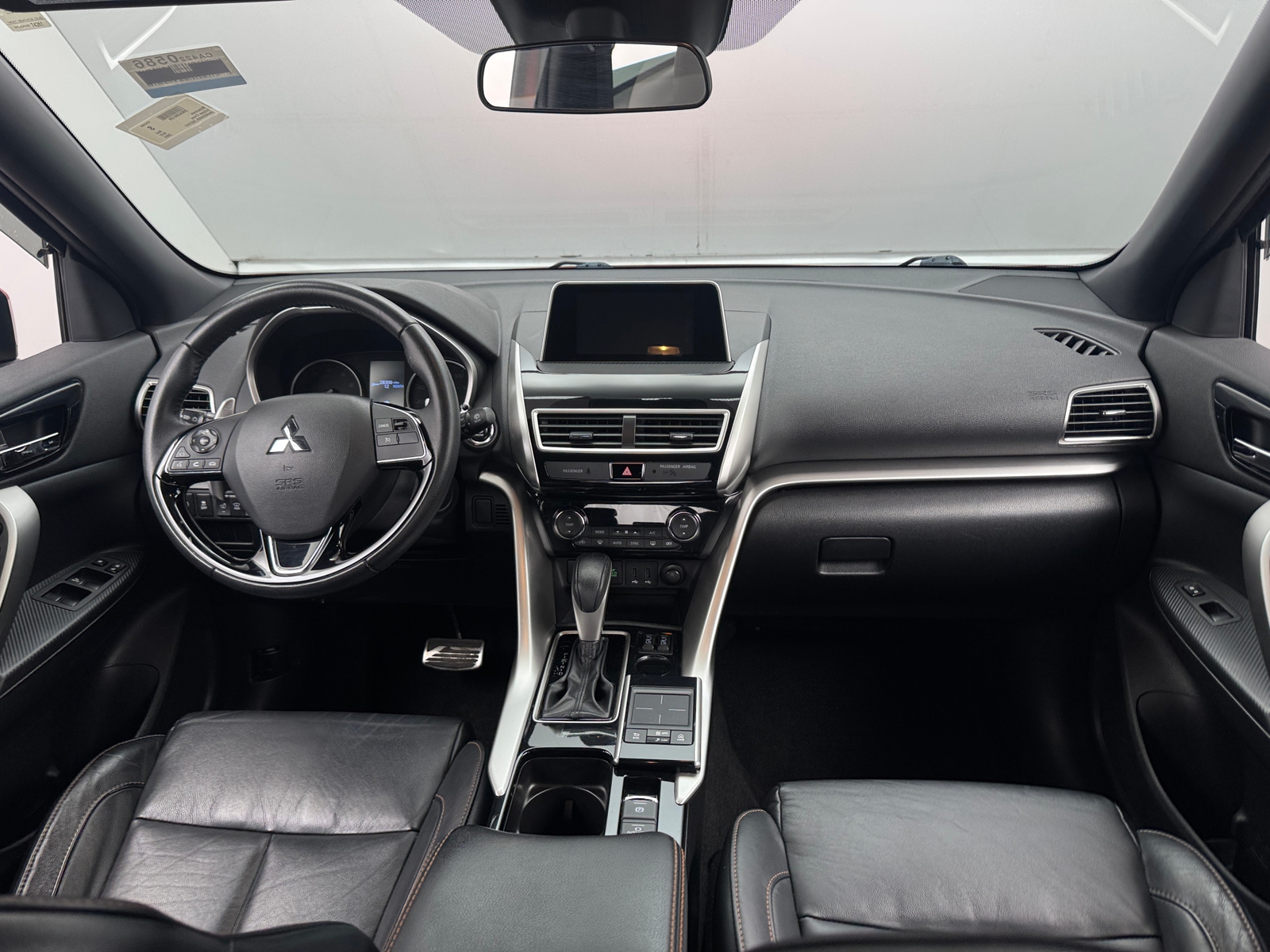 Thumbnail: 2020 Mitsubishi Eclipse Cross - 2