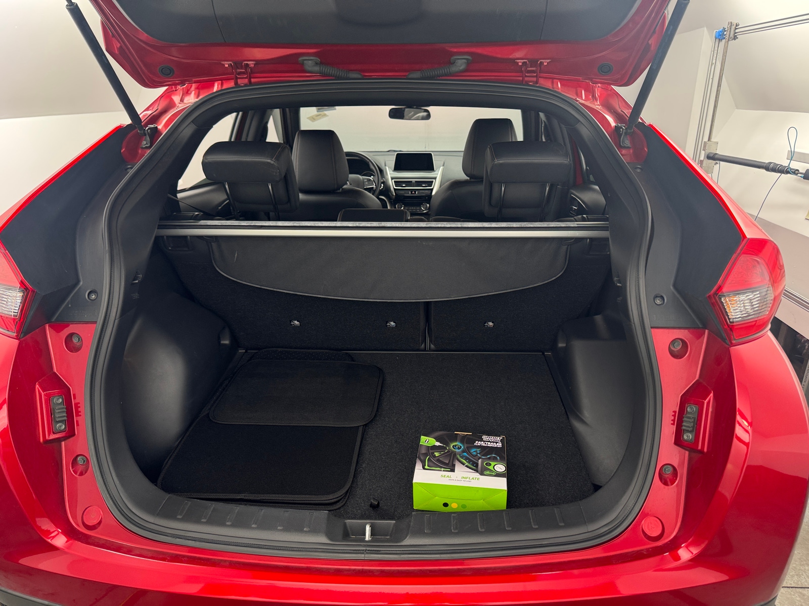 Thumbnail: 2020 Mitsubishi Eclipse Cross - 6