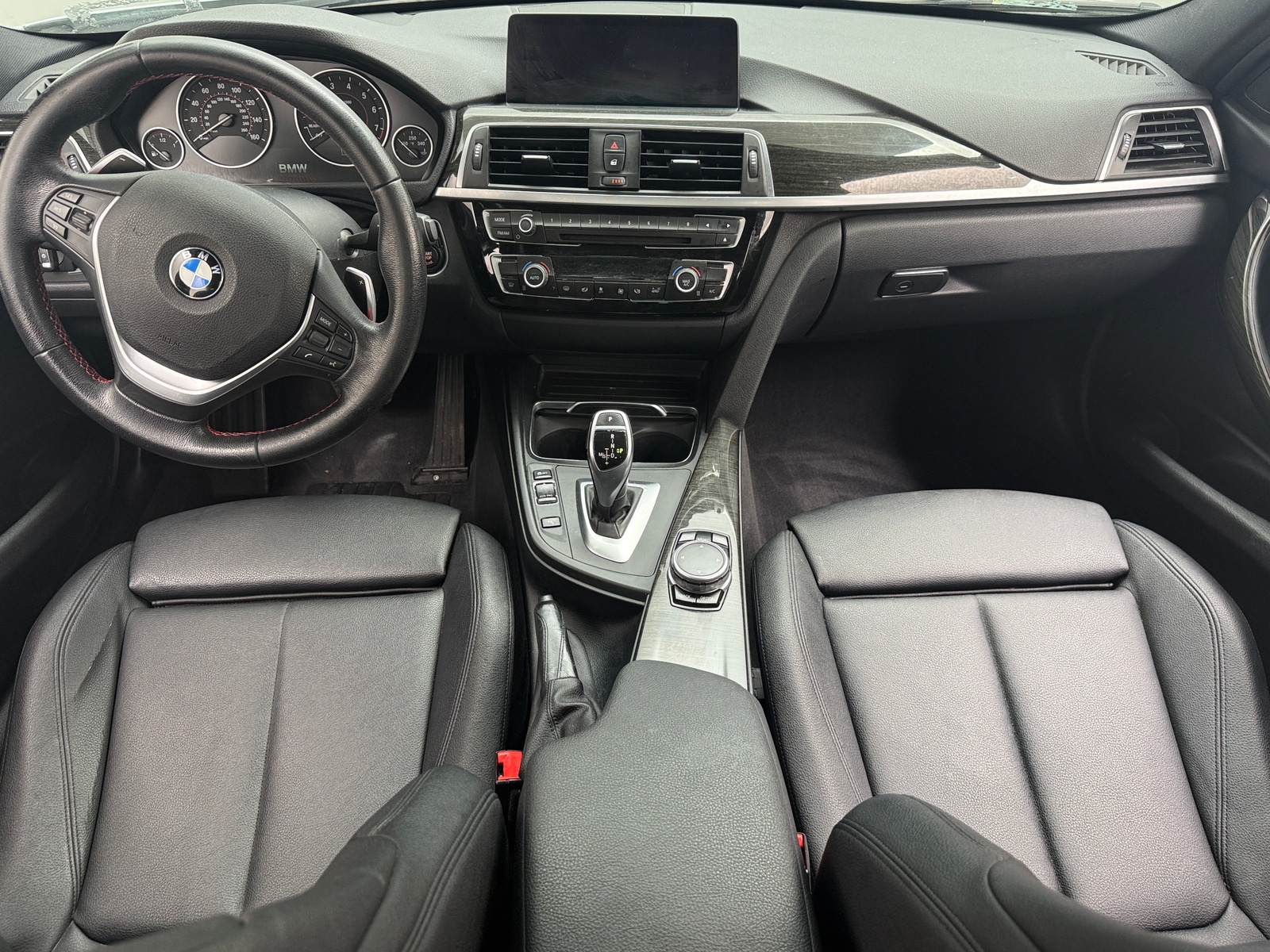 Thumbnail: 2017 BMW 3 Series - 2