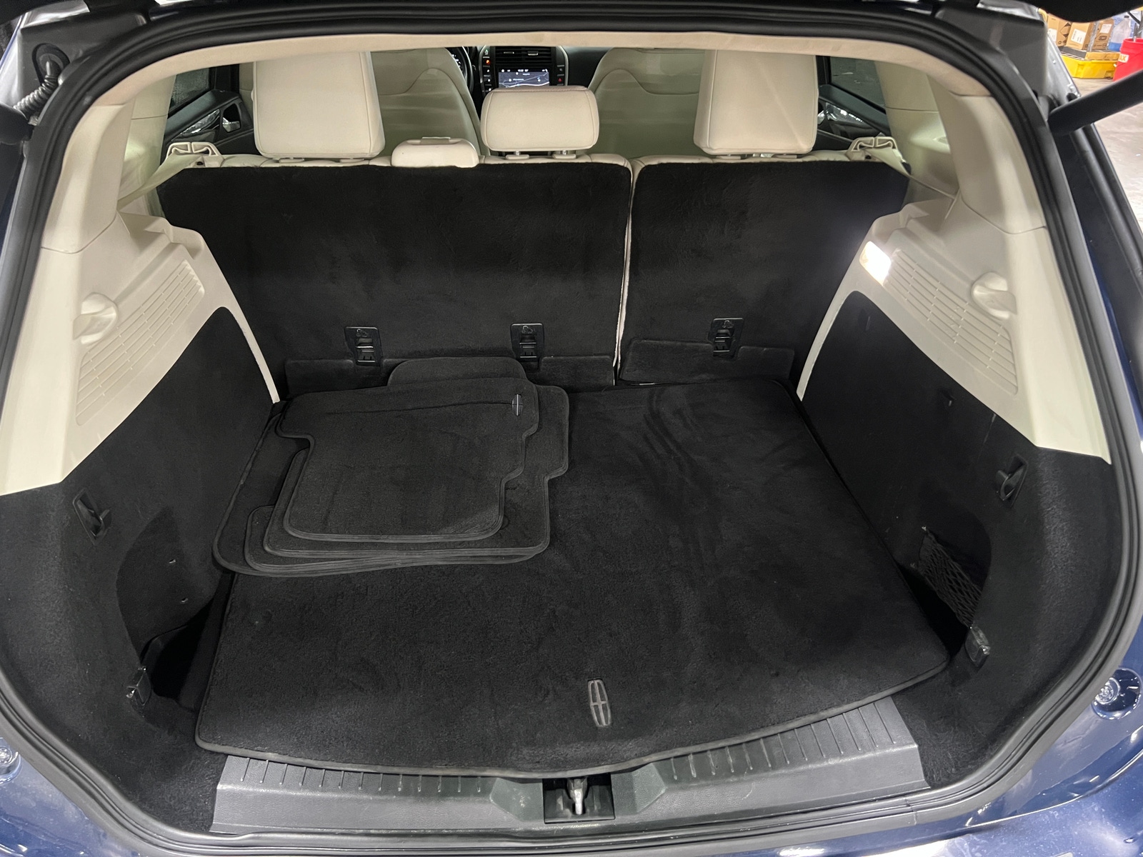 Thumbnail: 2019 Lincoln MKC - 6