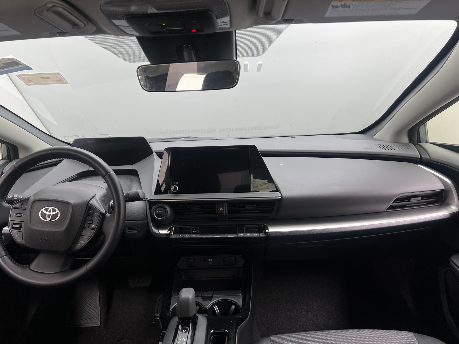 Thumbnail: 2025 Toyota Prius - 3