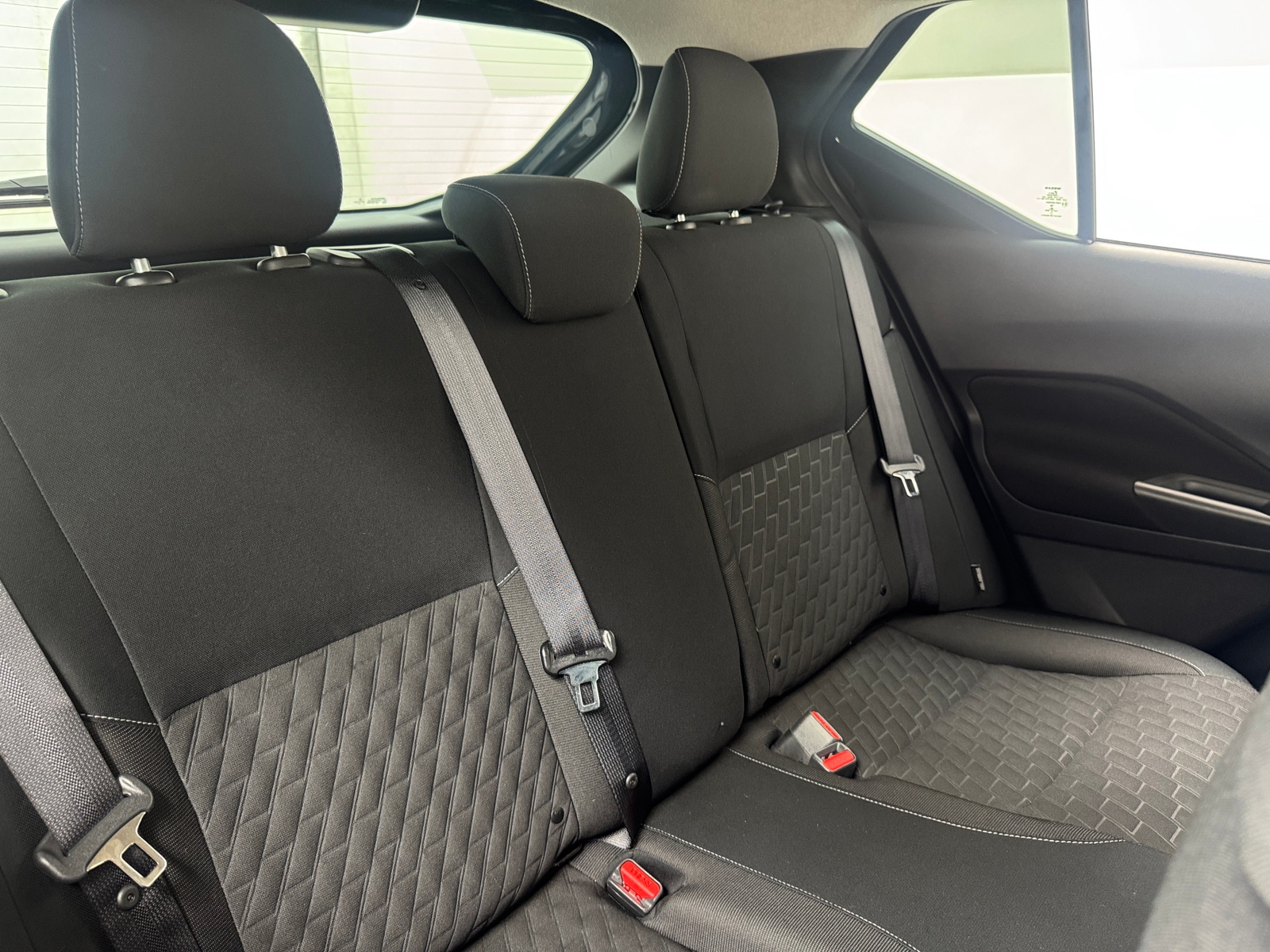 Thumbnail: 2022 Nissan Kicks - 6