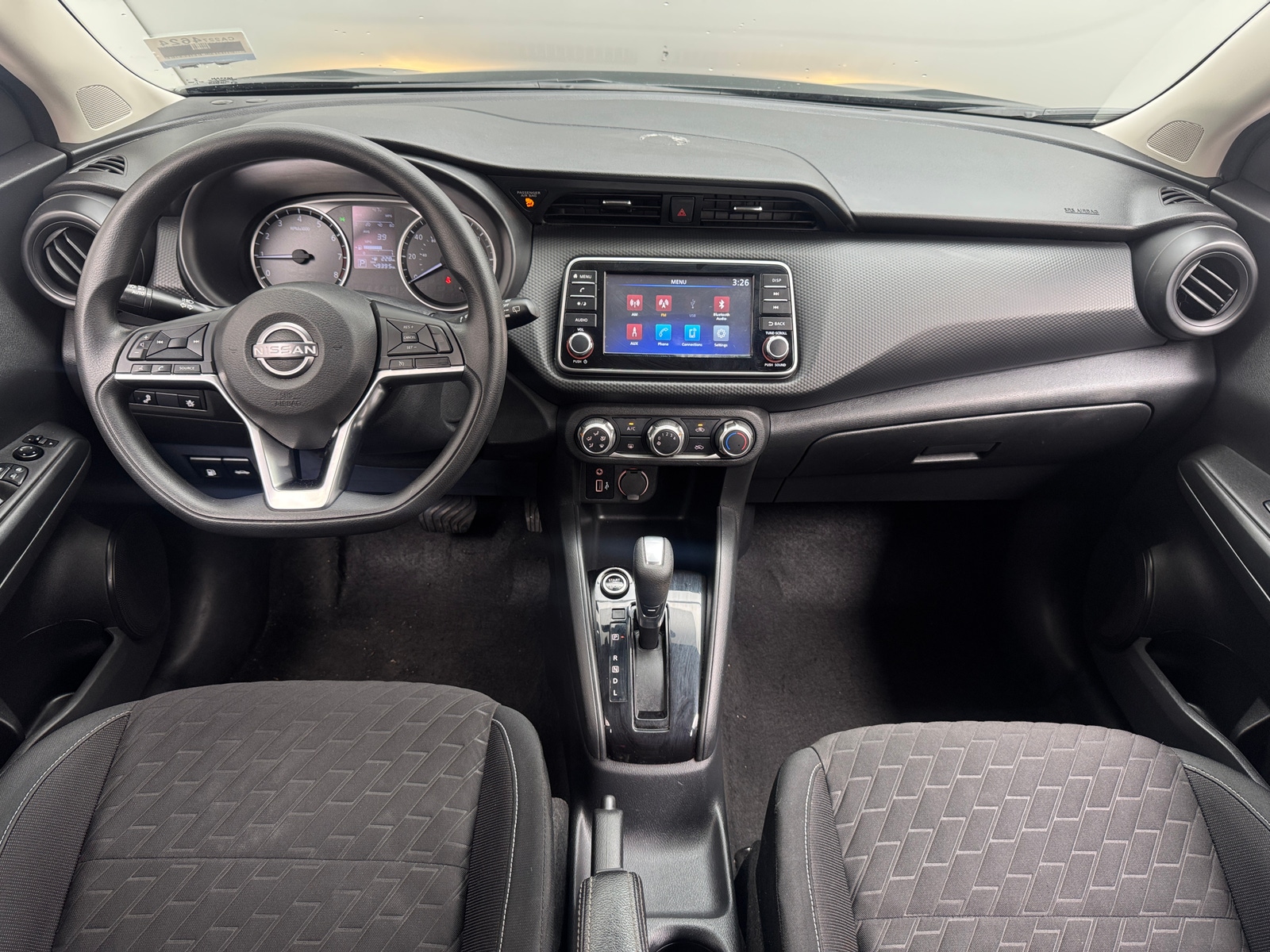 Thumbnail: 2022 Nissan Kicks - 3