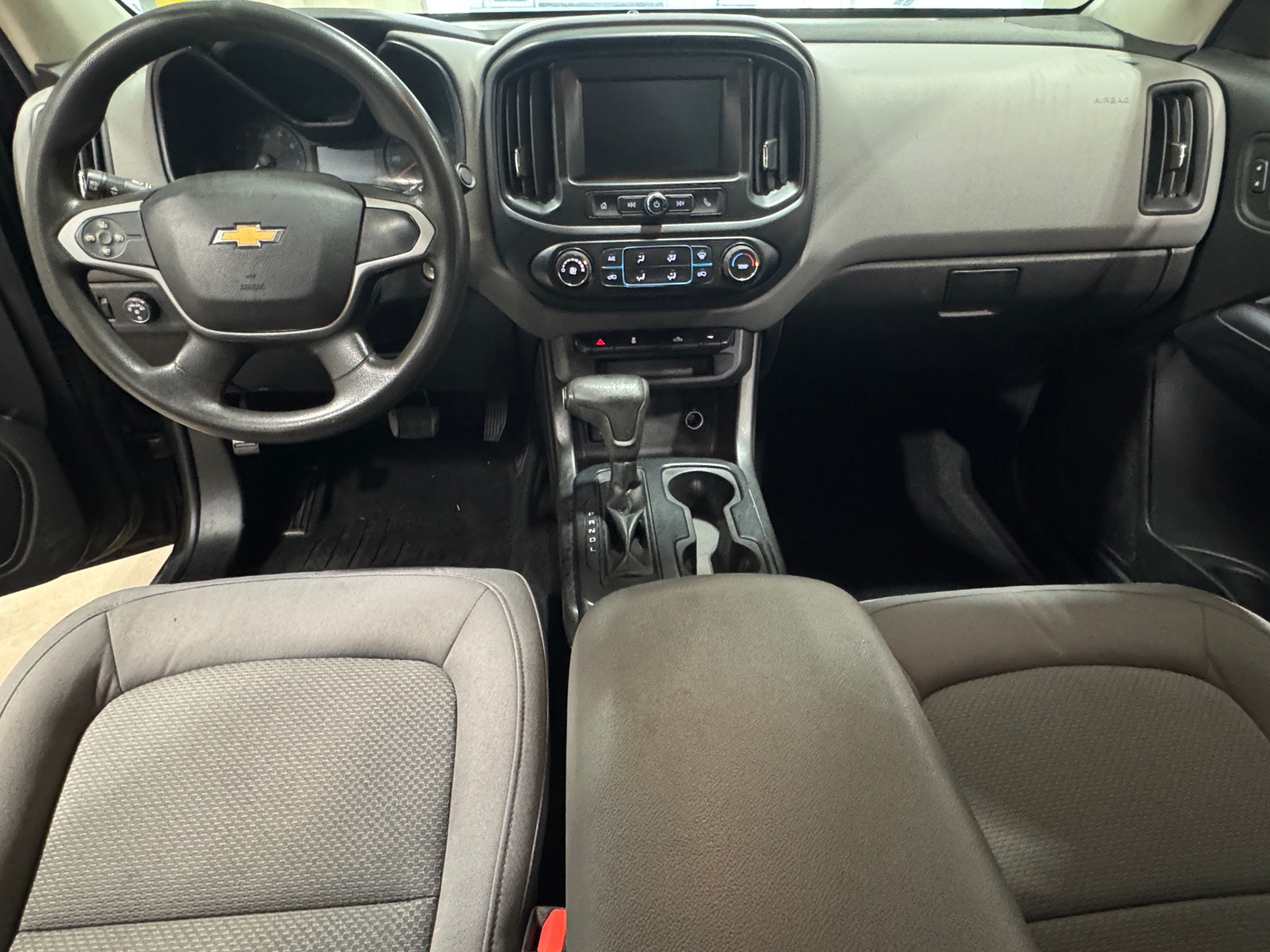 Thumbnail: 2018 Chevrolet Colorado - 3