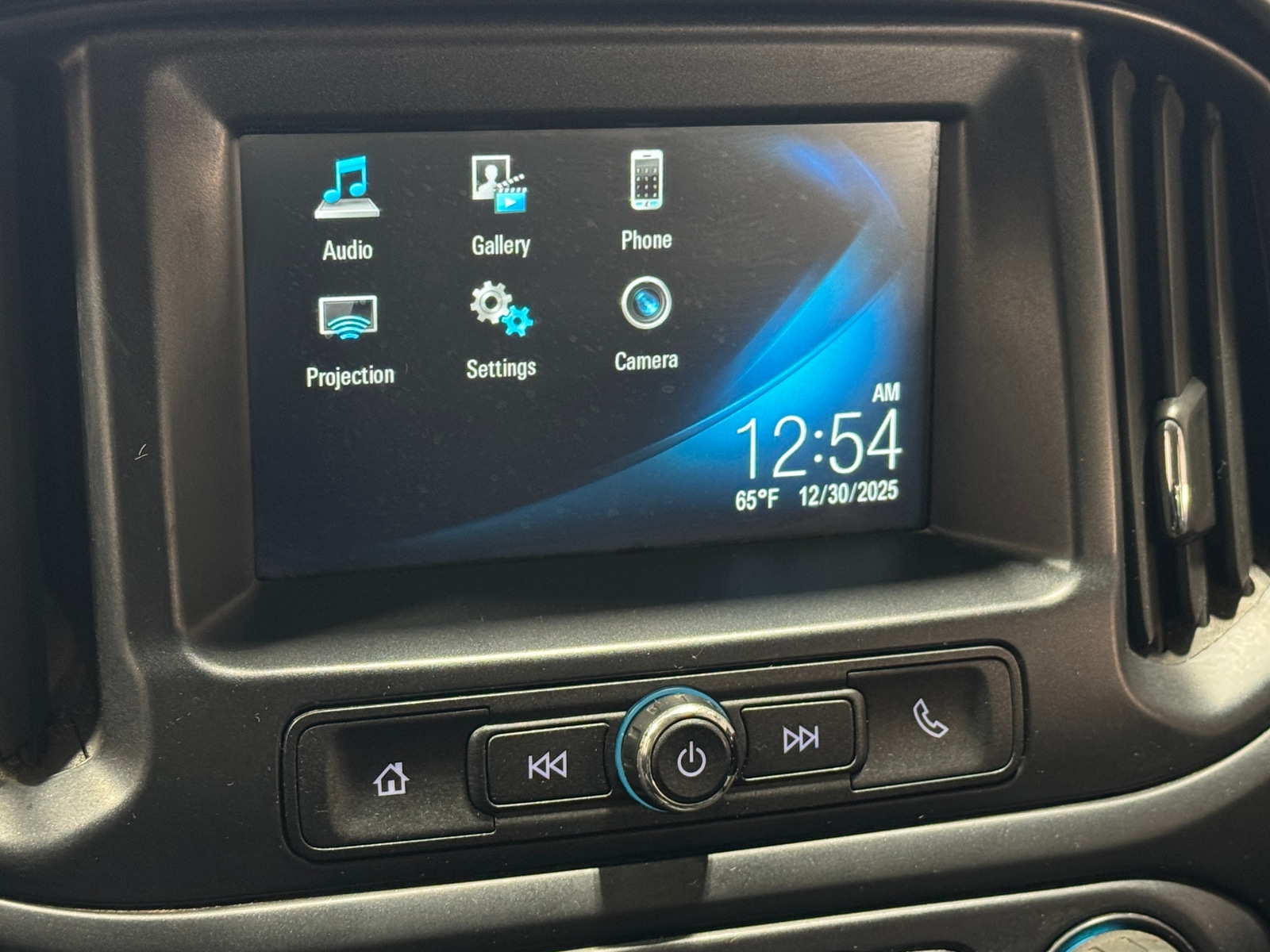 Thumbnail: 2018 Chevrolet Colorado - 4