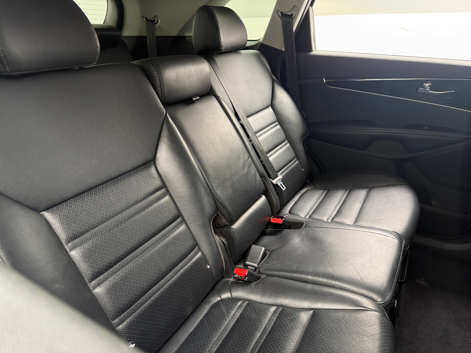 Thumbnail: 2019 Kia Sorento - 5