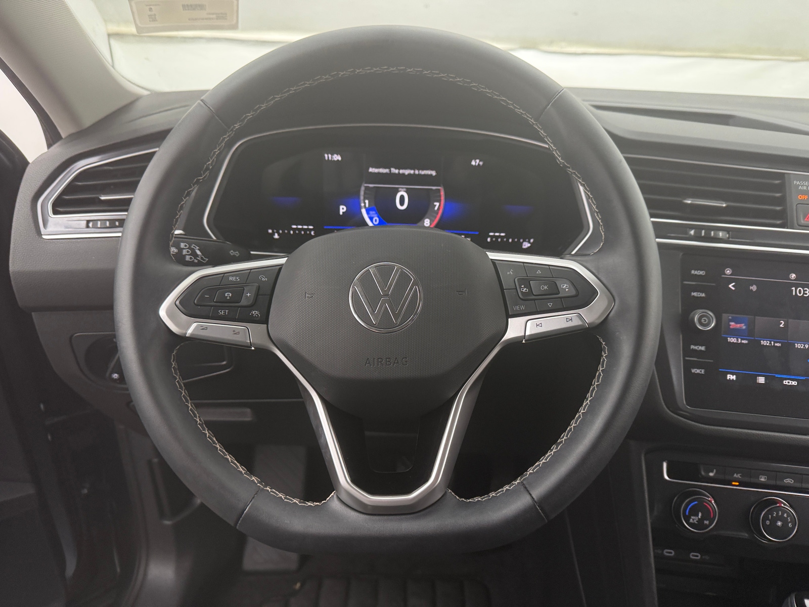 Thumbnail: 2024 Volkswagen Tiguan - 5