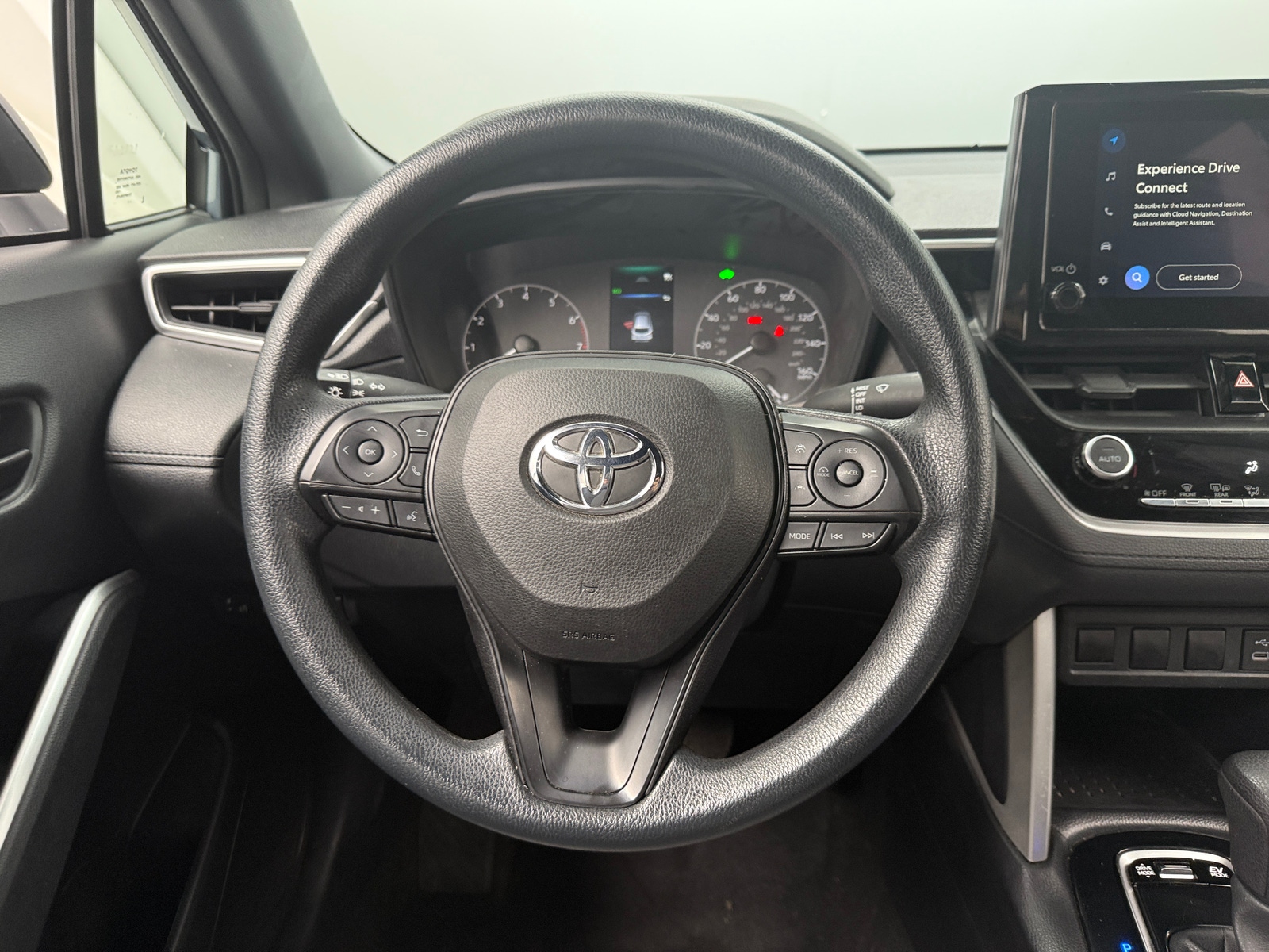 Thumbnail: 2023 Toyota Corolla Cross - 5