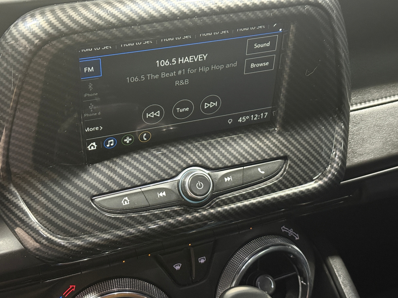 Thumbnail: 2019 Chevrolet Camaro - 3