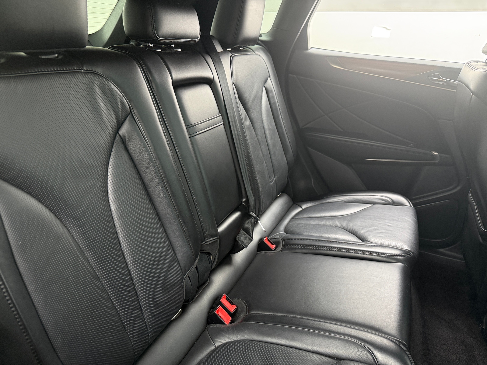 Thumbnail: 2017 Lincoln MKC - 5