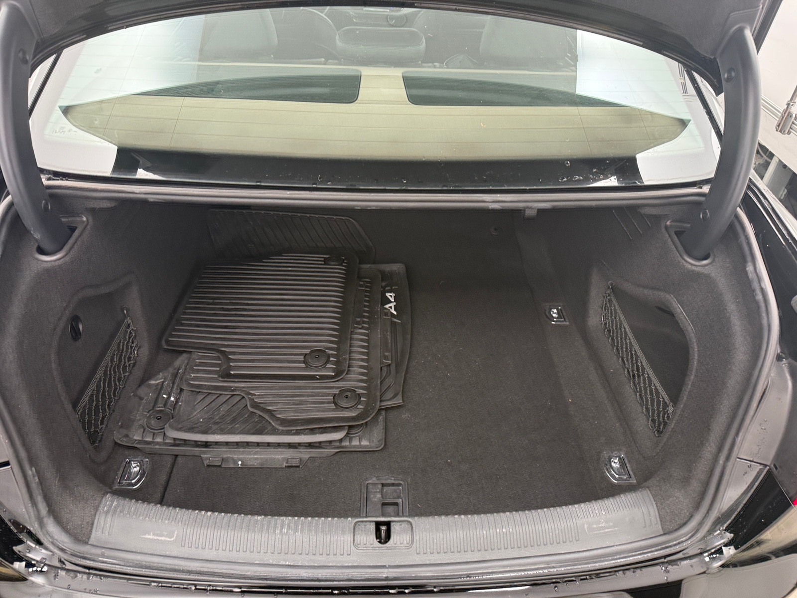 Thumbnail: 2017 Audi A4 - 6