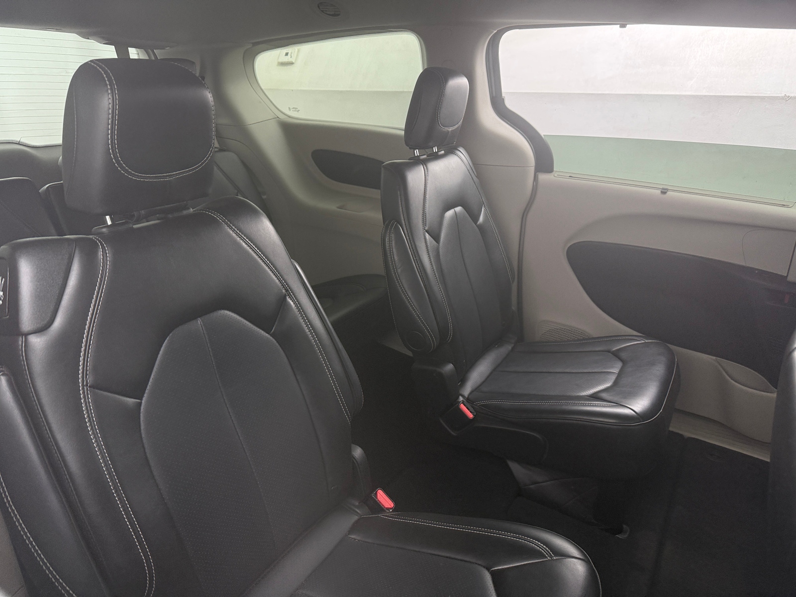 Thumbnail: 2024 Chrysler Pacifica - 5