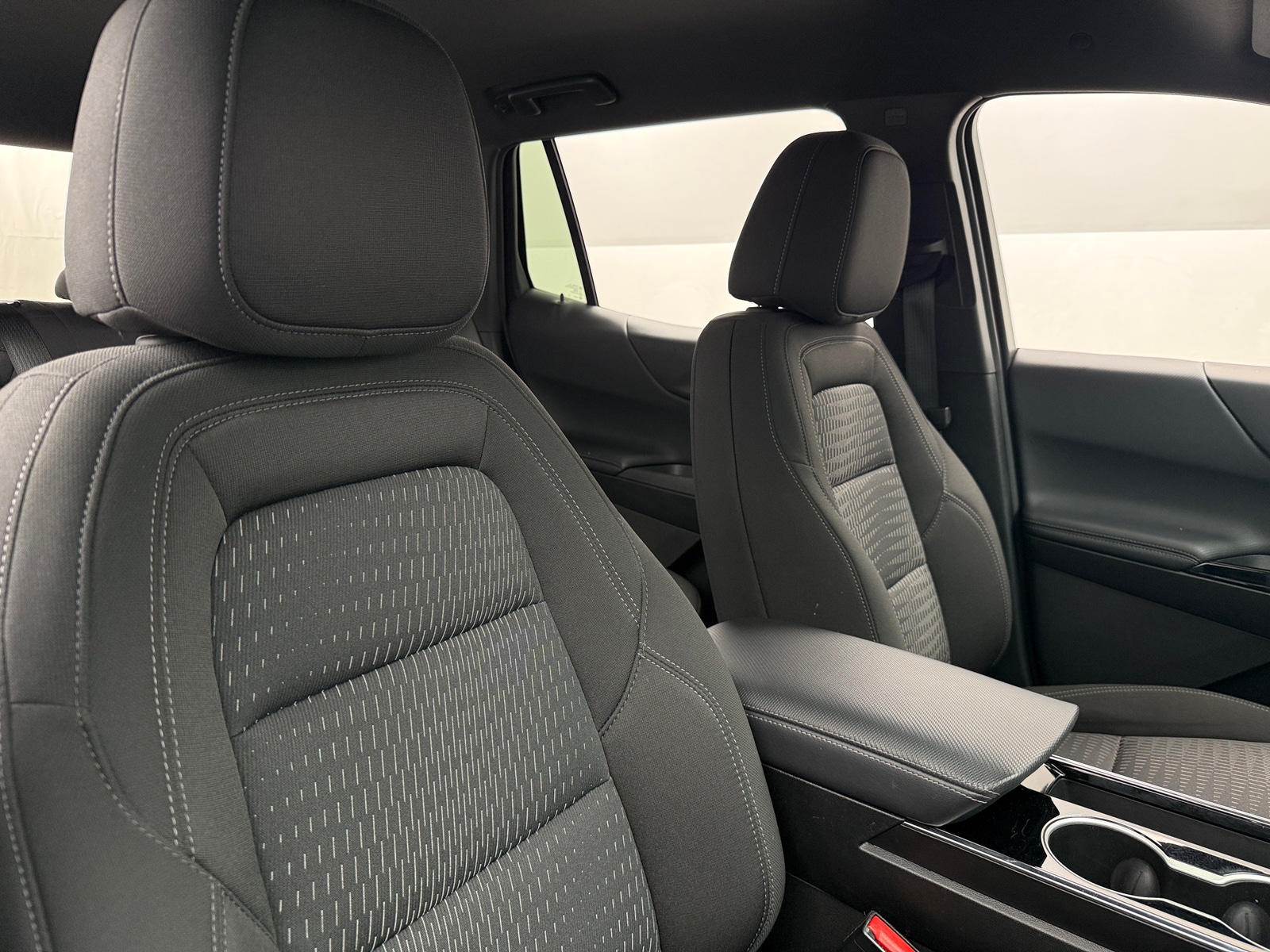 Thumbnail: 2025 Chevrolet Equinox - 2