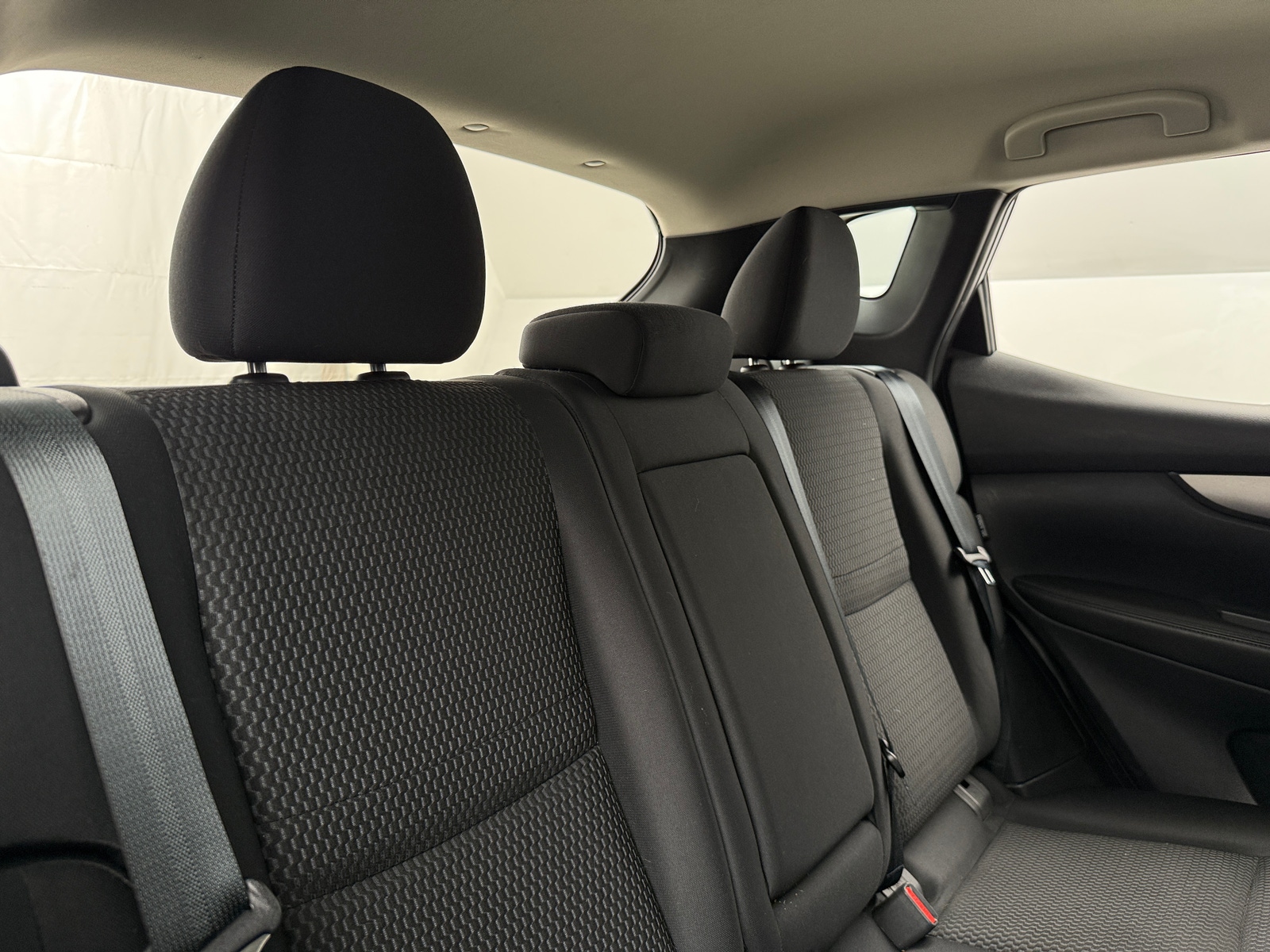 Thumbnail: 2021 Nissan Rogue Sport - 6