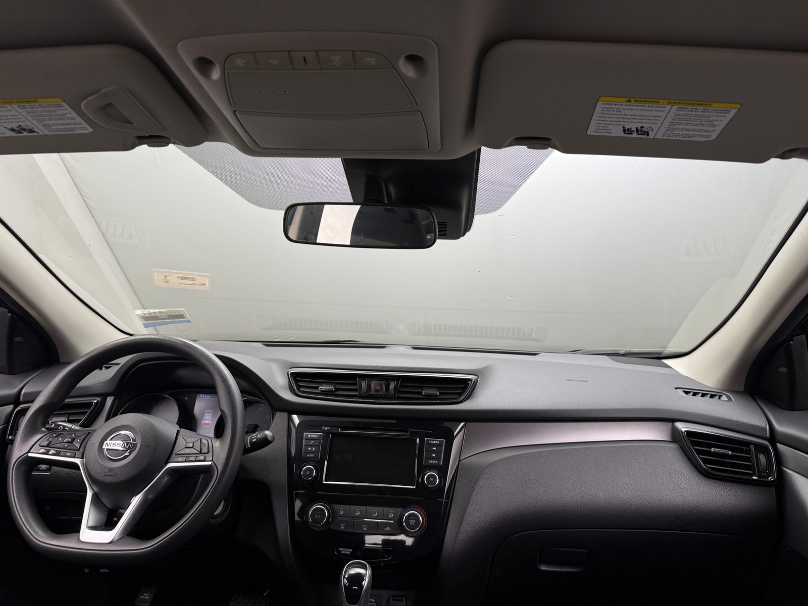 Thumbnail: 2021 Nissan Rogue Sport - 3