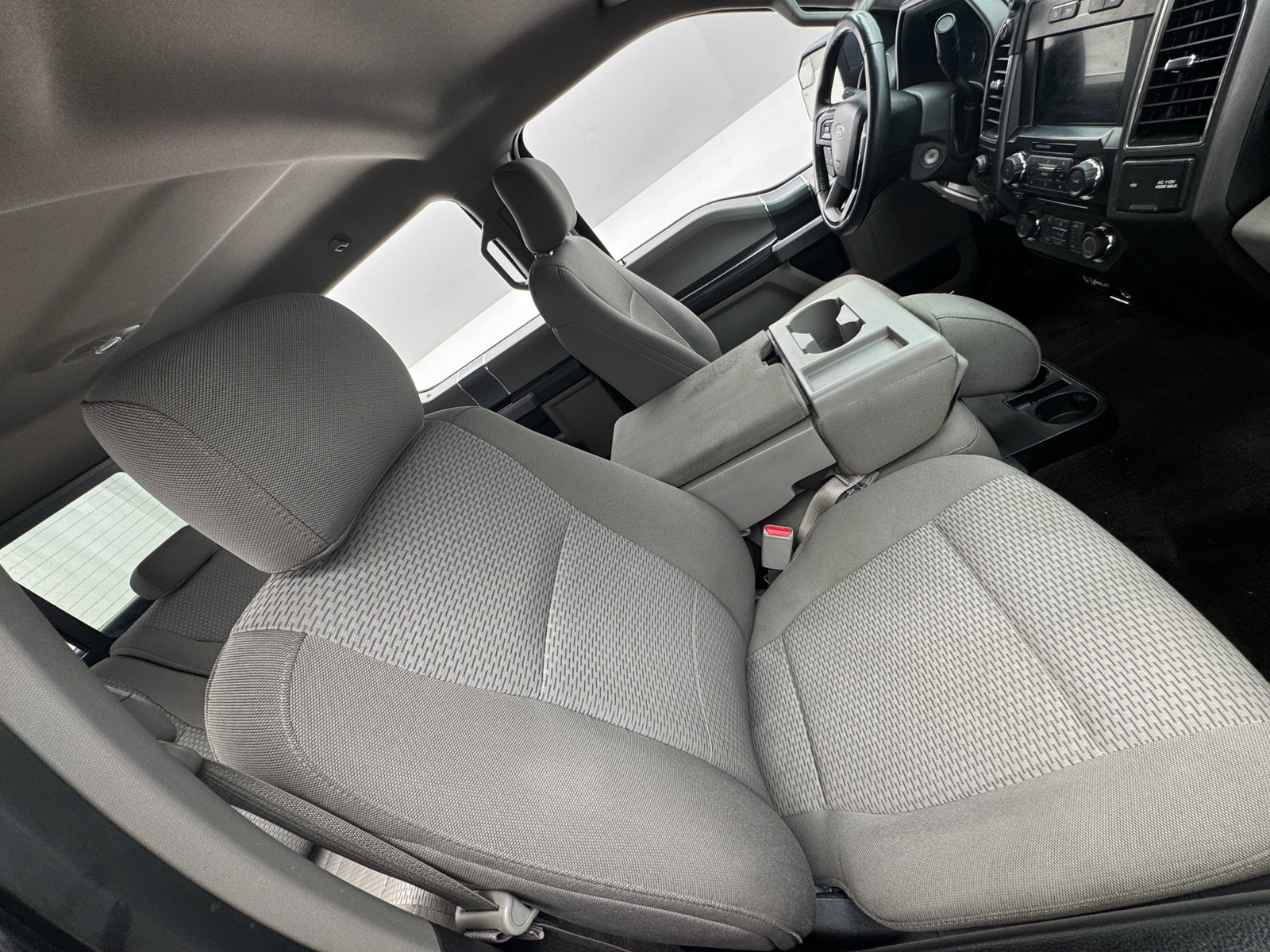 Thumbnail: 2017 Ford Econoline - 2