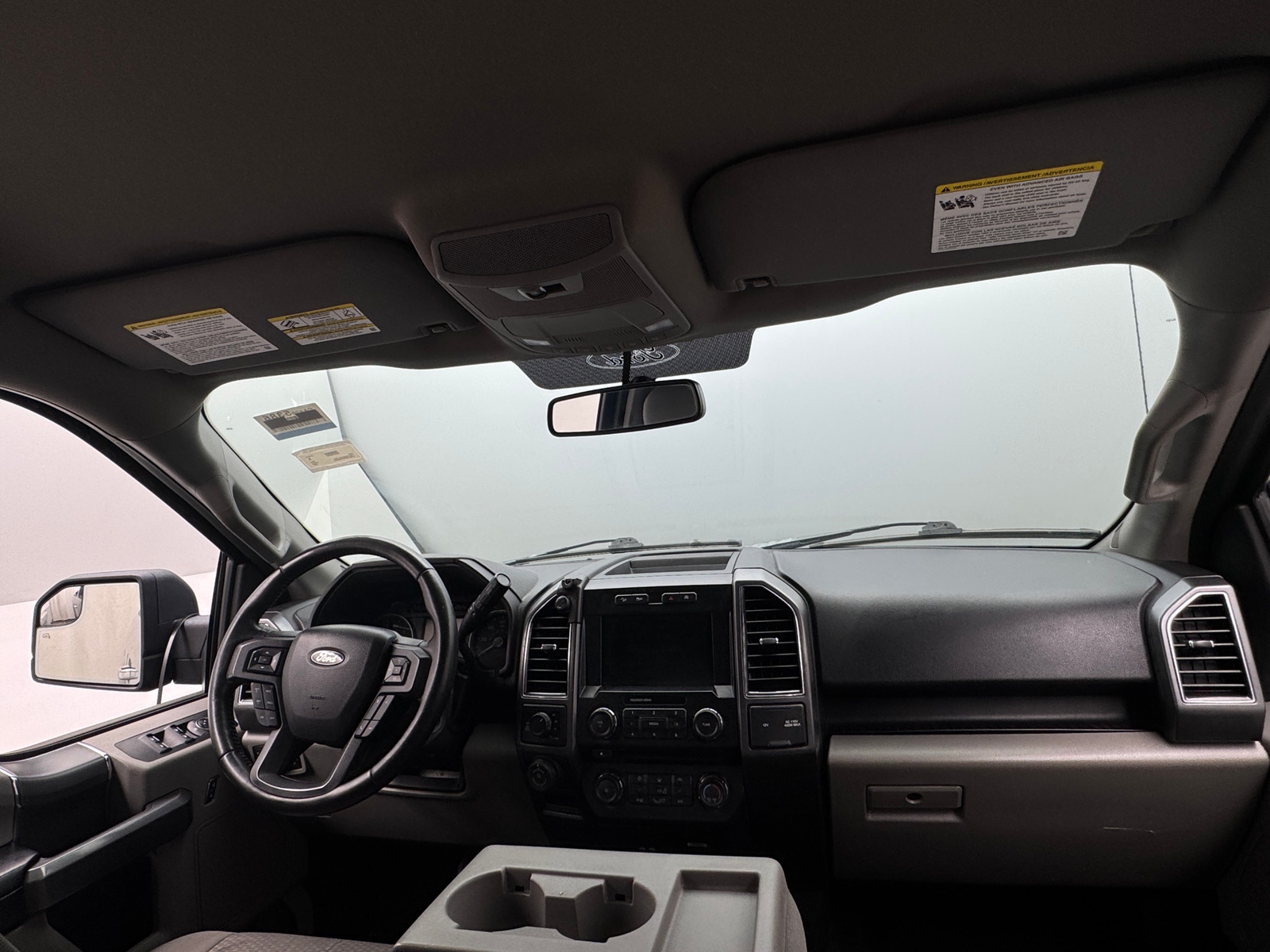 Thumbnail: 2017 Ford Econoline - 3