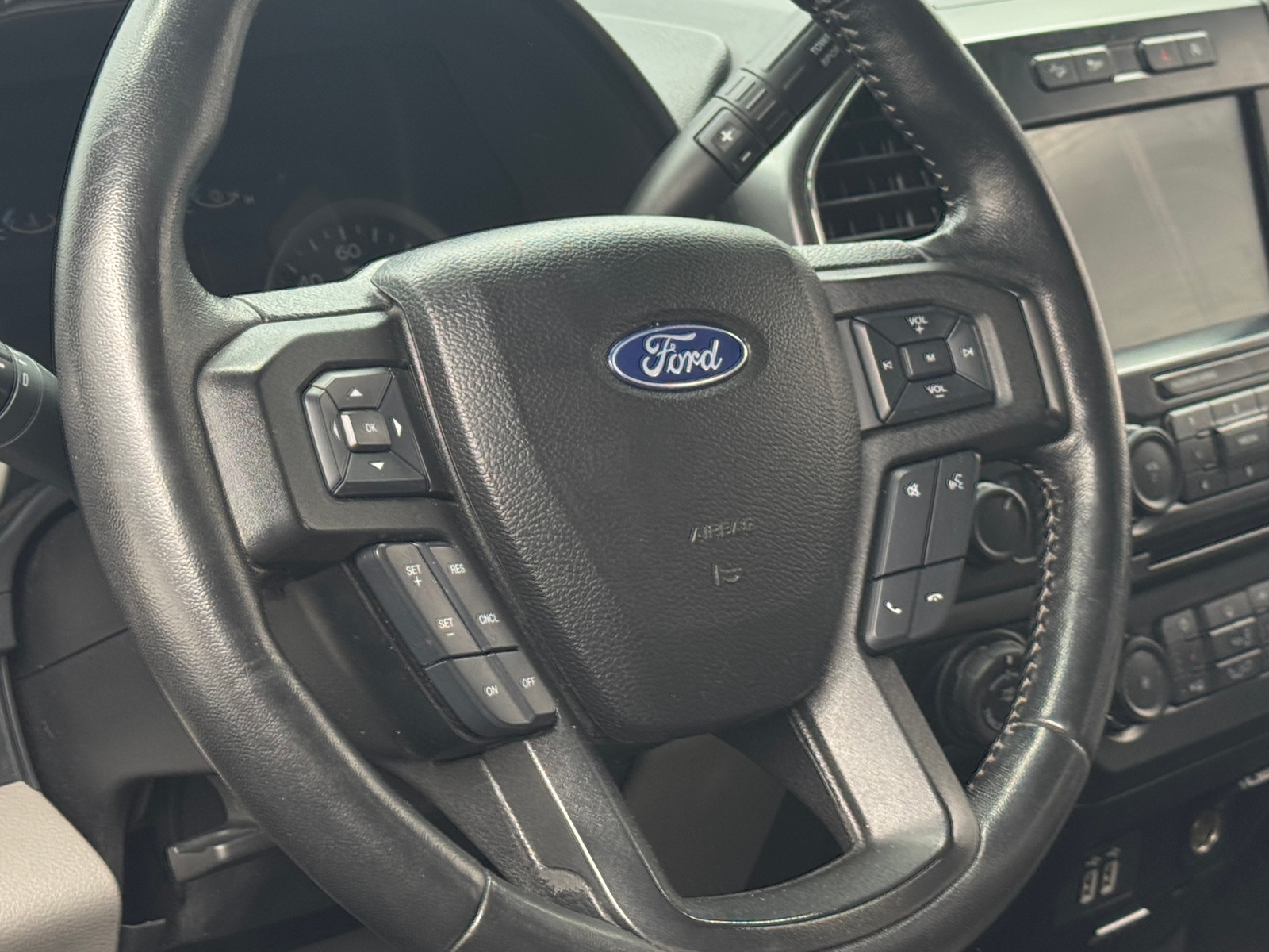 Thumbnail: 2017 Ford Econoline - 5