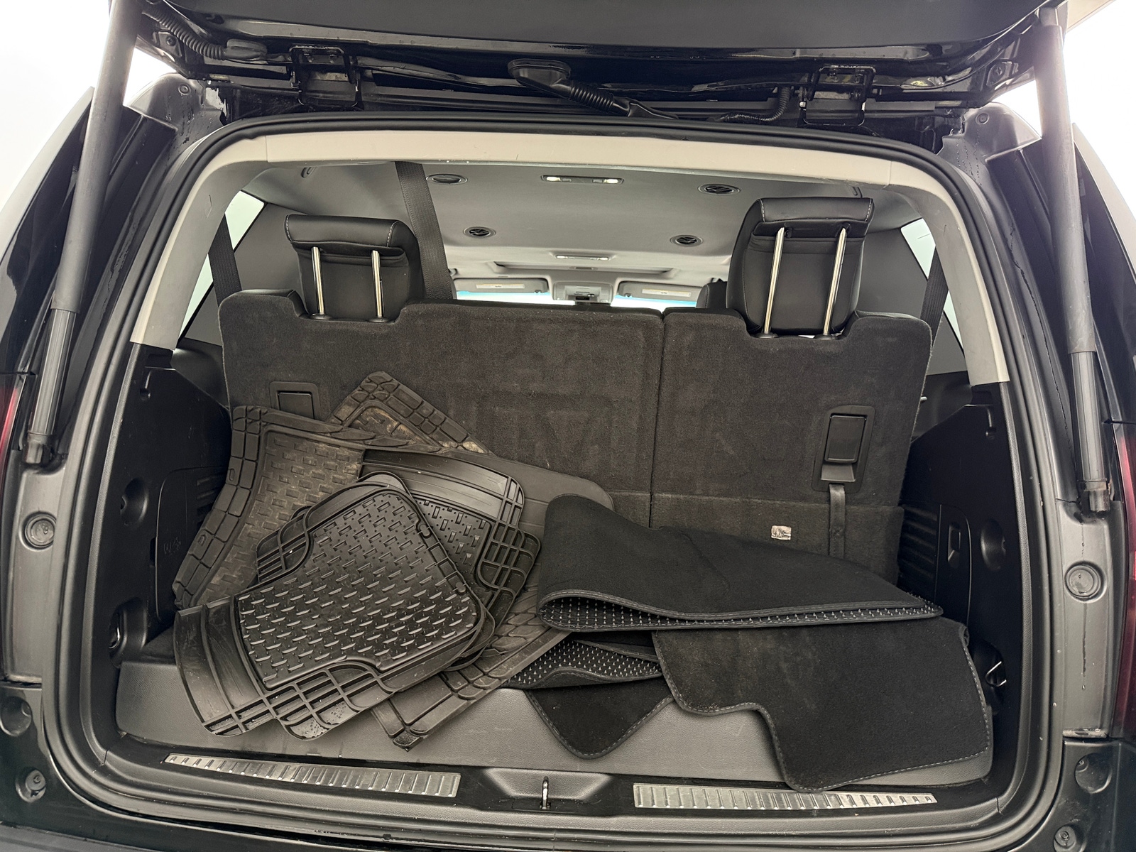 Thumbnail: 2020 Chevrolet Tahoe - 6