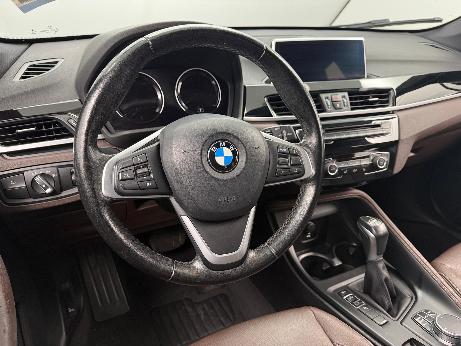 Thumbnail: 2019 BMW X1 - 4