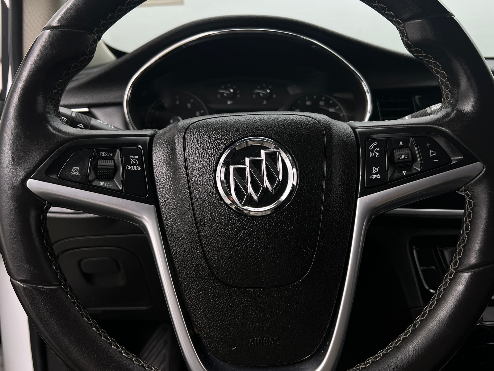 Thumbnail: 2021 Buick Encore - 4