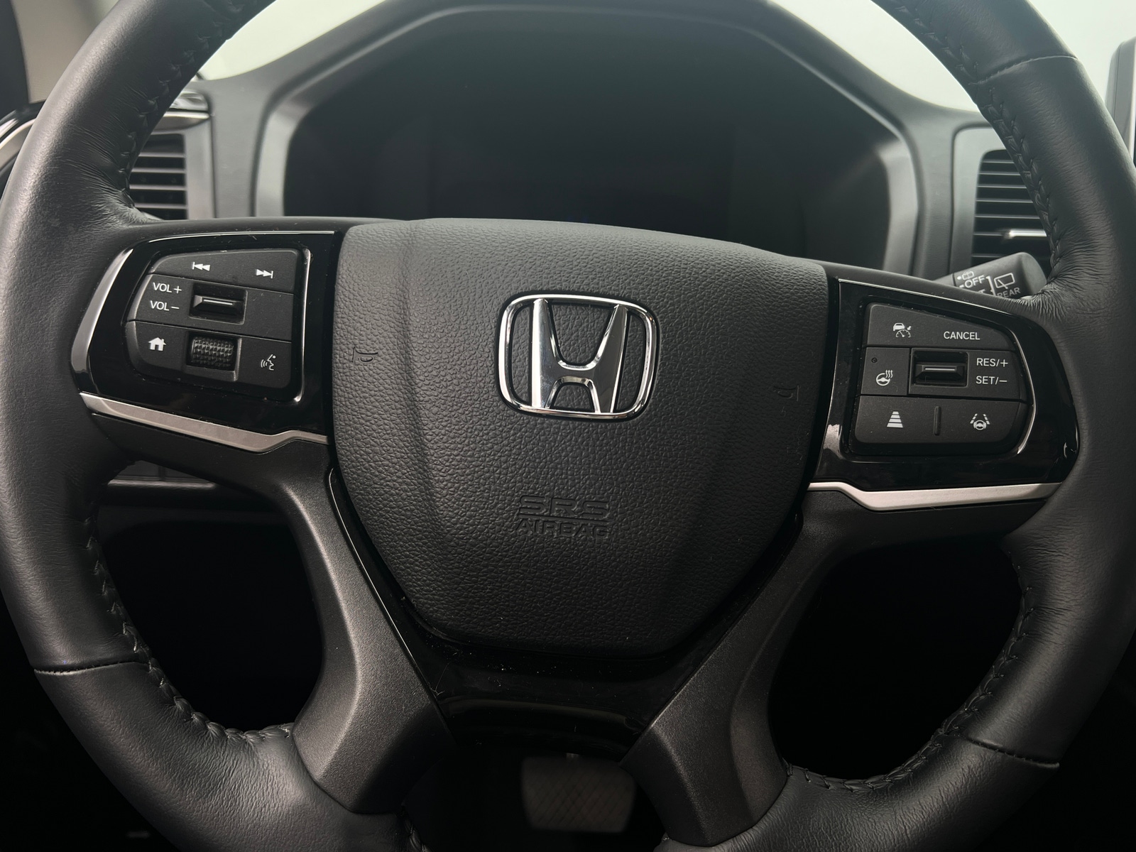 Thumbnail: 2025 Honda Odyssey - 4