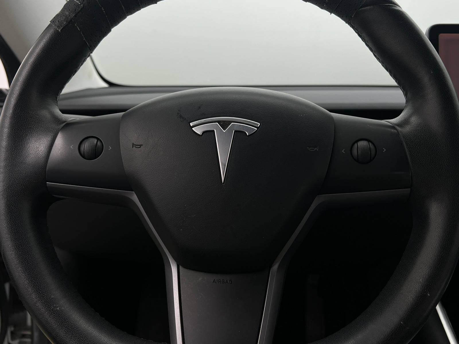 Thumbnail: 2020 Tesla Model 3 - 4